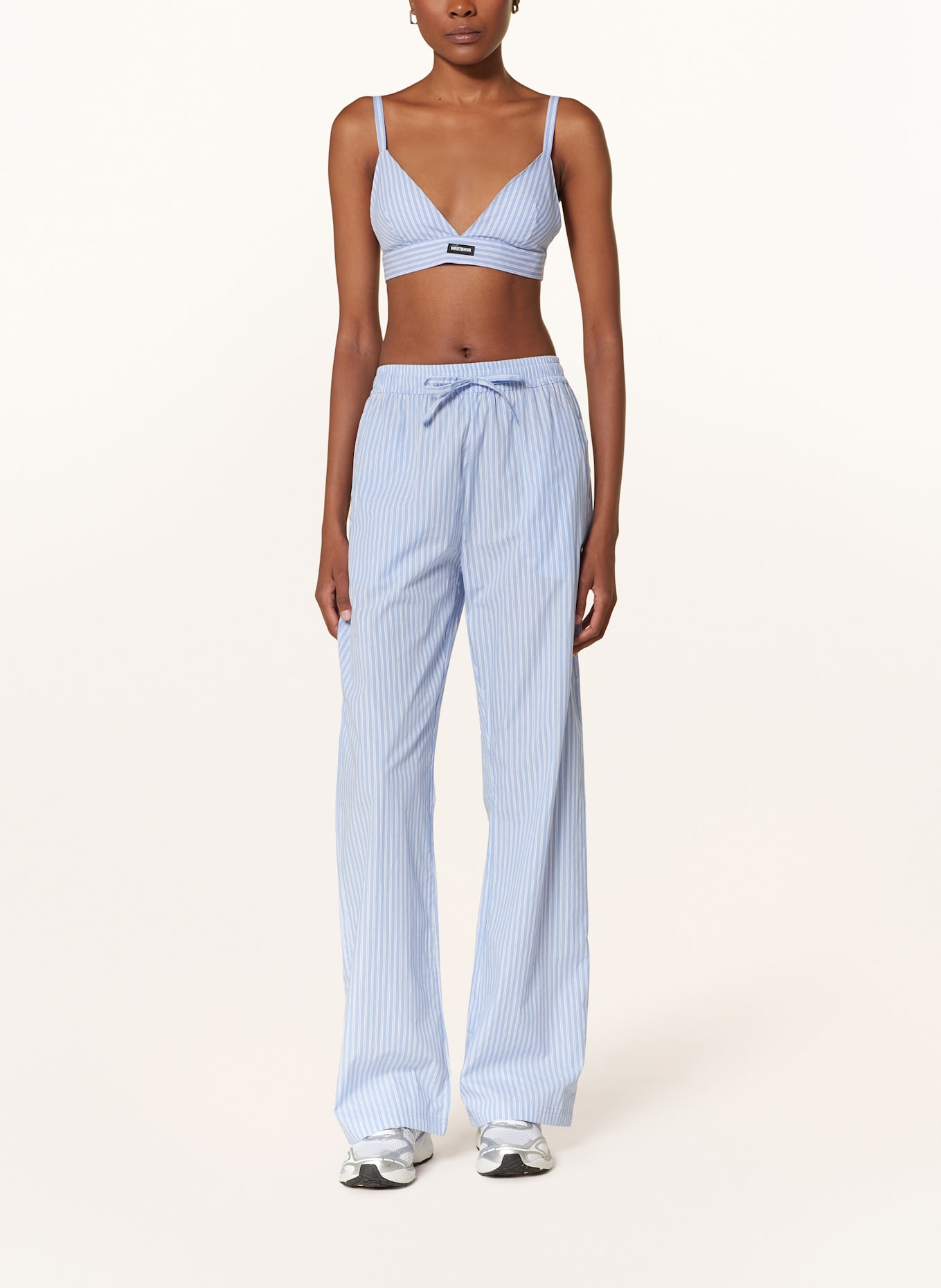 WRSTBHVR Cropped-Top FRITZI: HELLBLAU/ WEISS