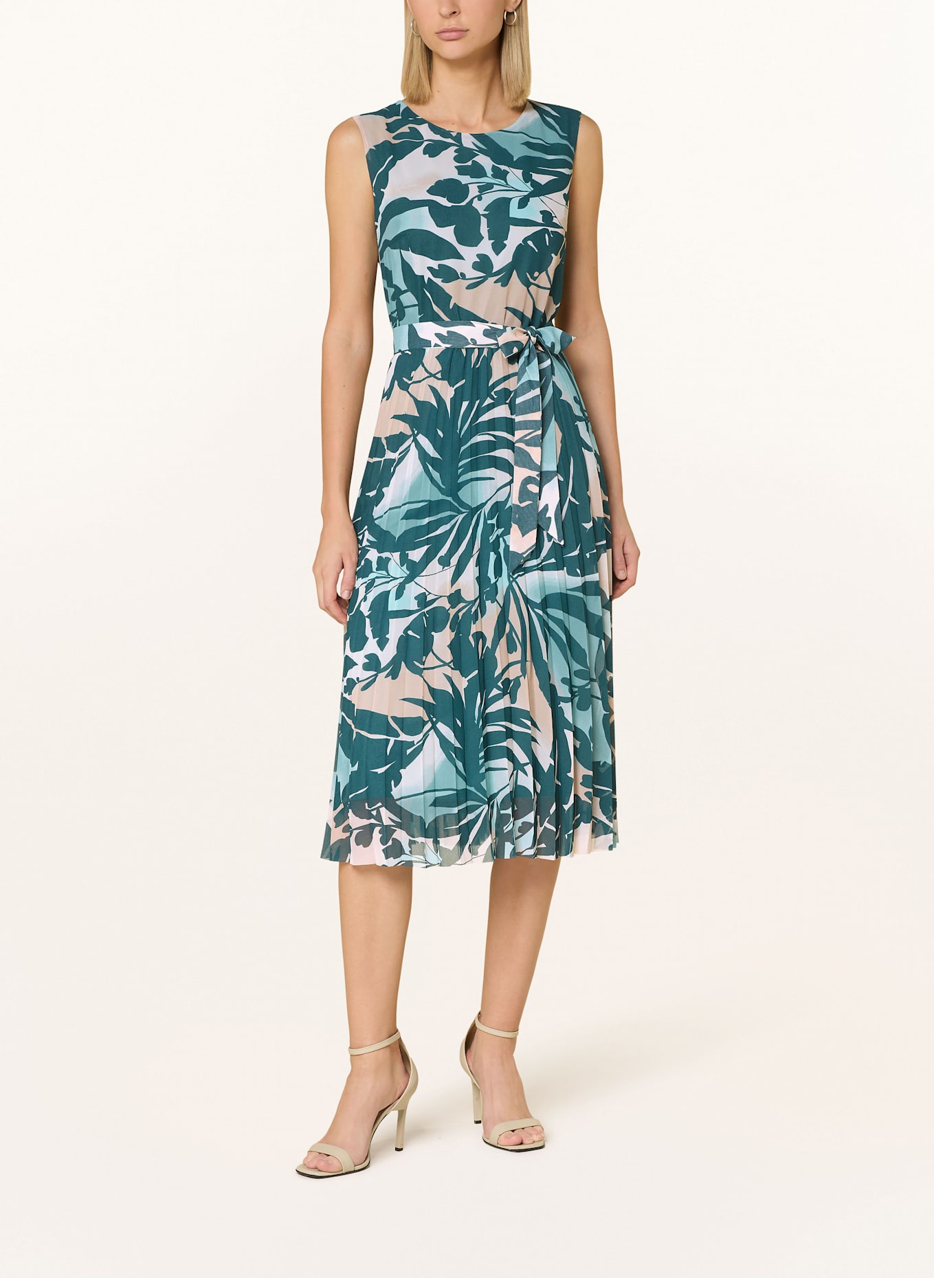 BETTY&CO Šaty s plisováním: PETROLEJOVÁ / MÁTOVÁ / BÉŽOVÁ