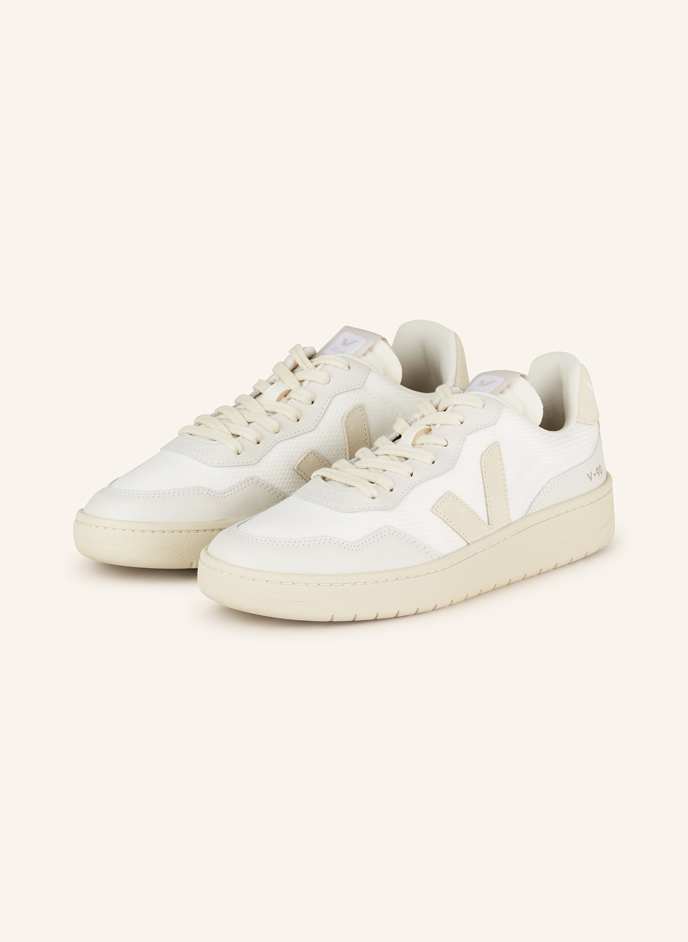 VEJA Sneakers V-90: WHITE / LIGHT GRAY / ECRU