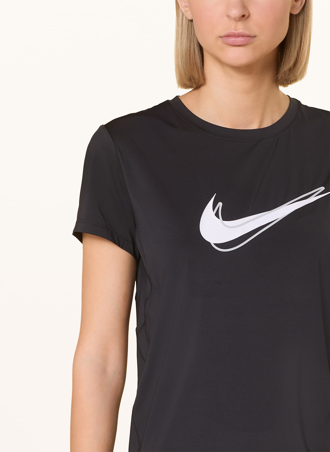 Nike Koszulka do biegania ONE SWOOSH: CZARNY