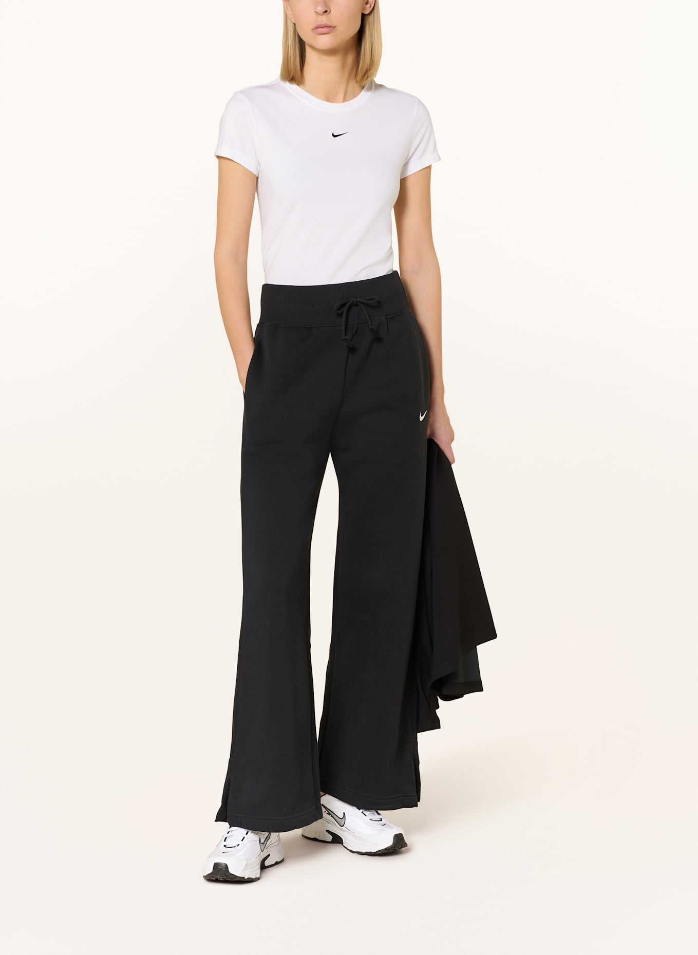 Nike Sweatpants PHOENIX: BLACK