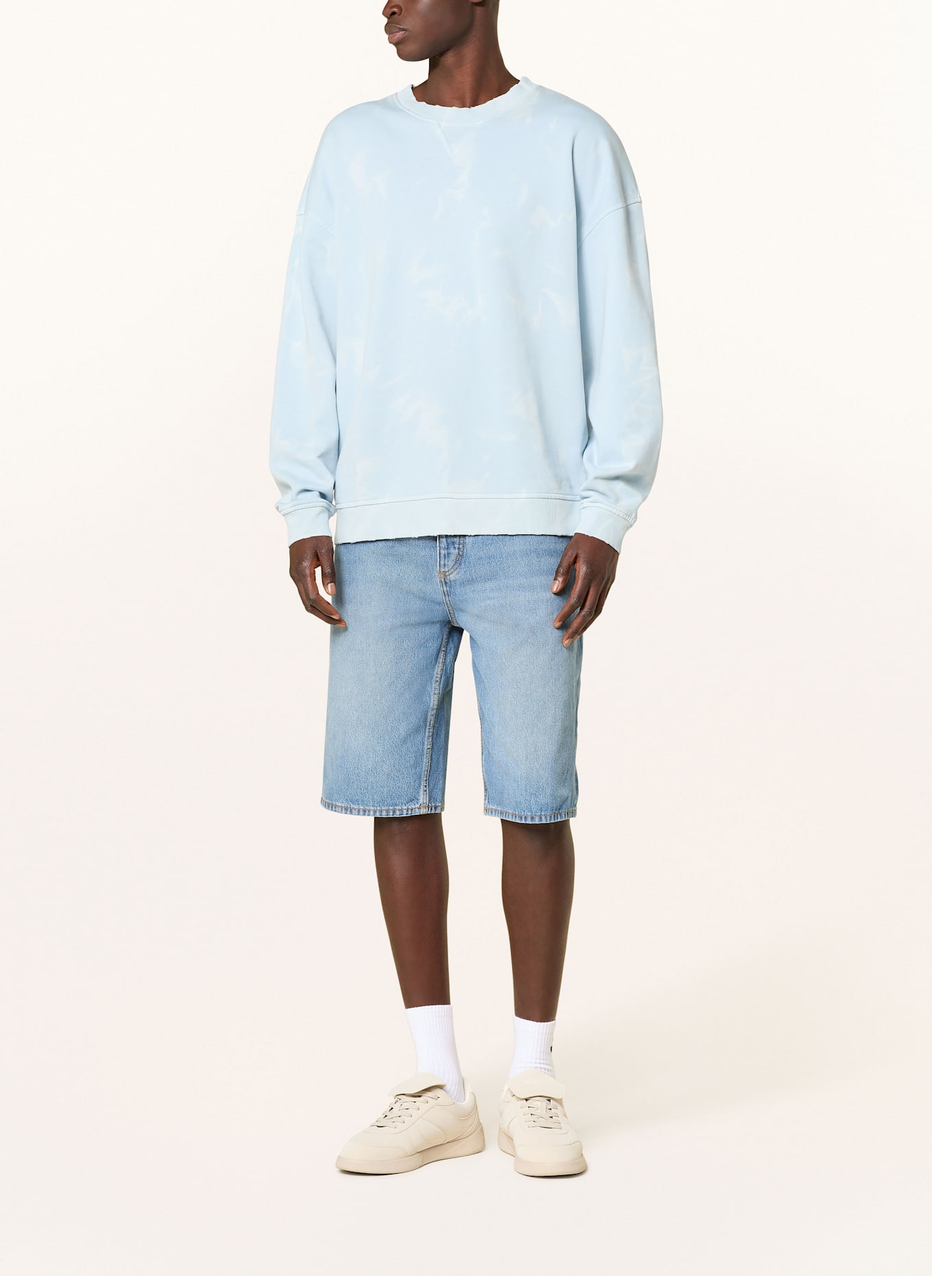 HUGO Sweatshirt NUSTROYOS: HELLBLAU