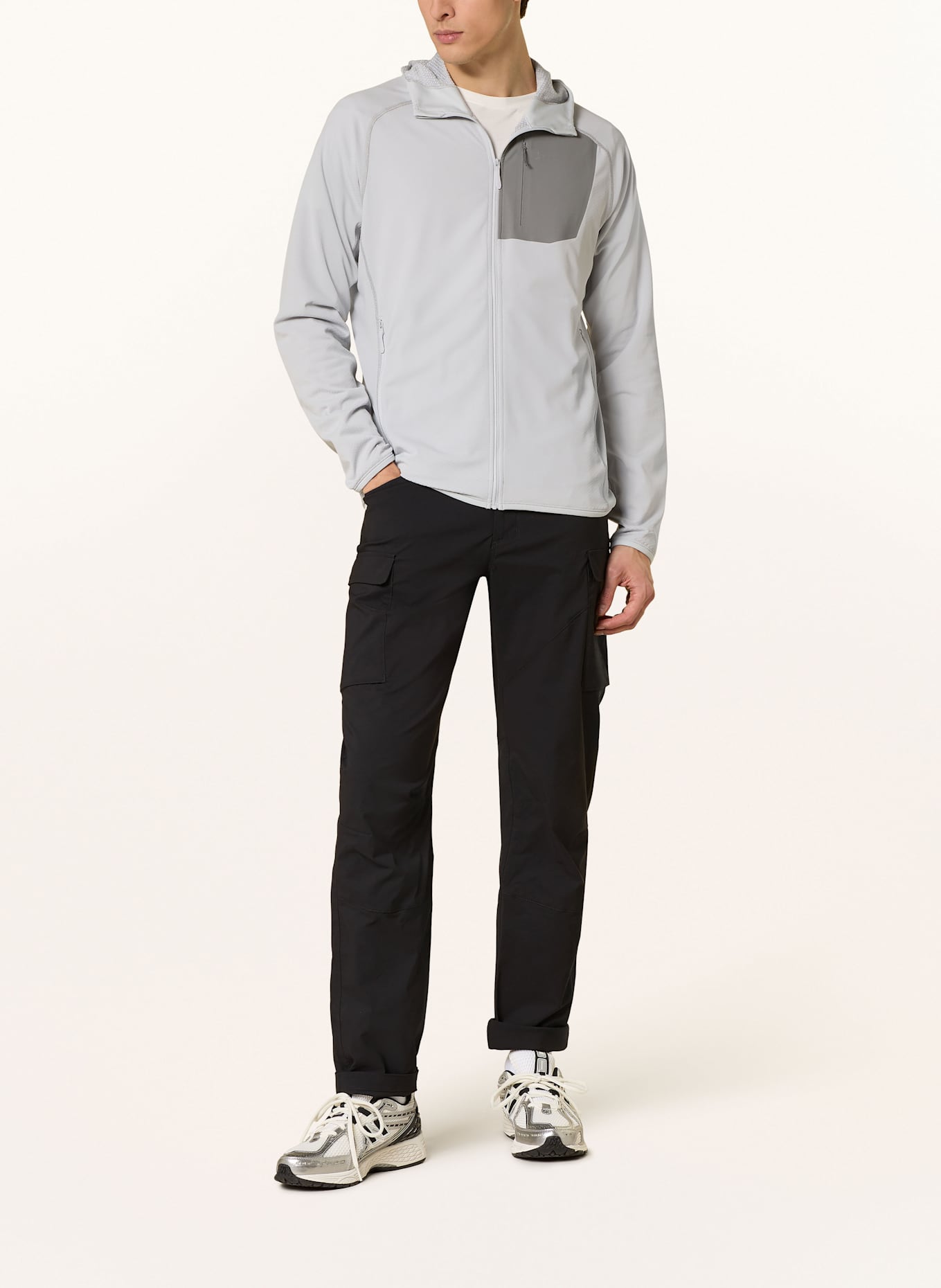 ARC'TERYX Midlayer DELTA HOODY: HELLGRAU