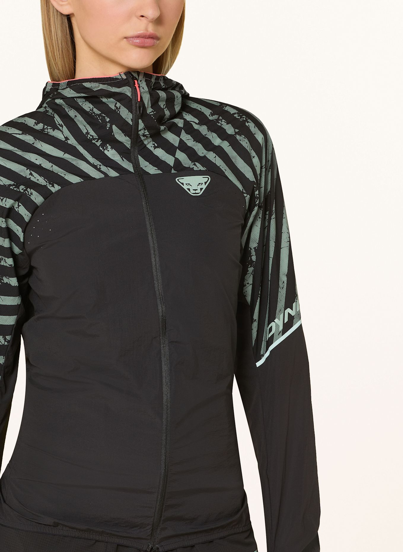 DYNAFIT TRAIL WIND JKT windbreaker: BLACK / TEAL