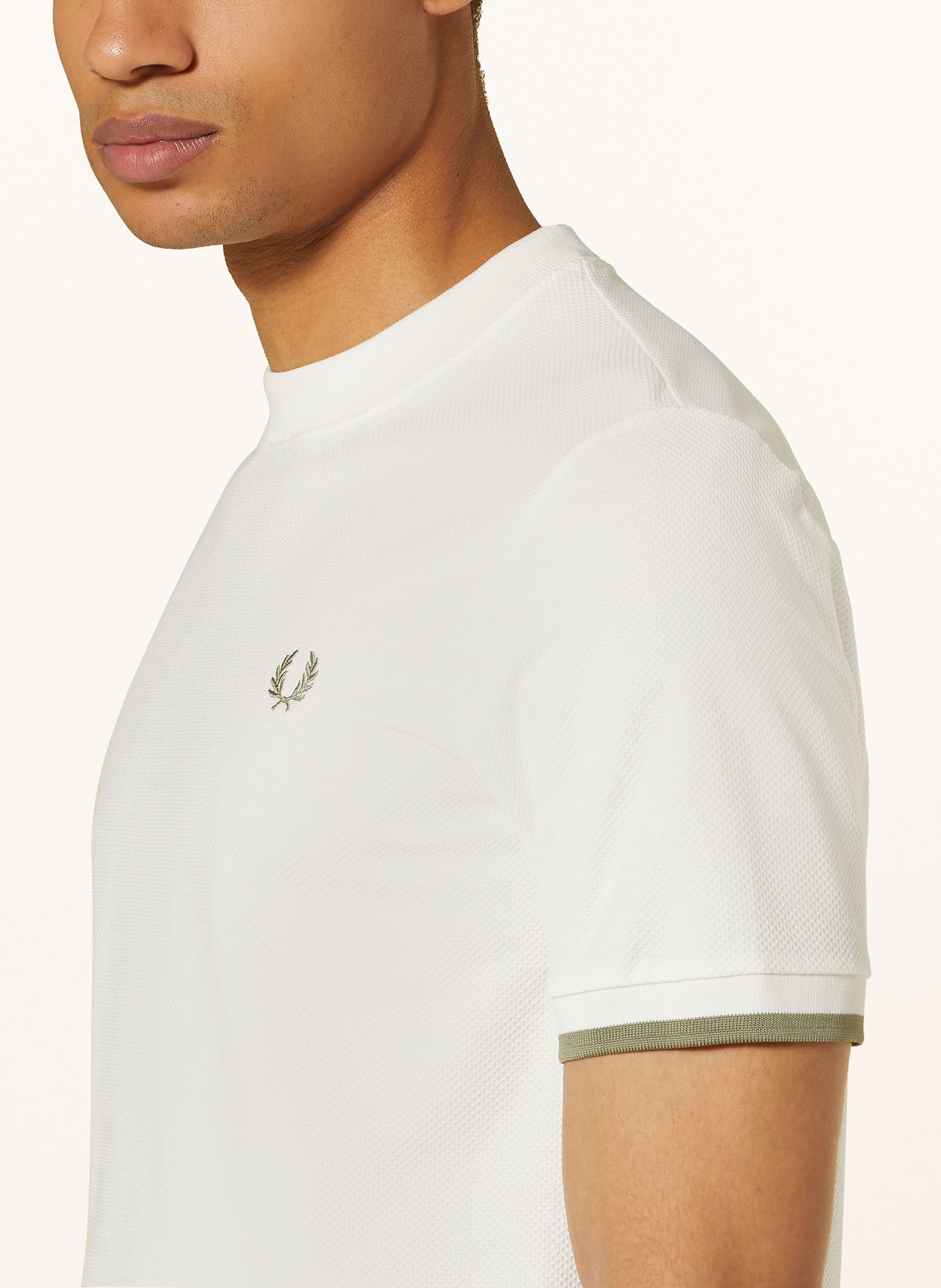FRED PERRY Piqué-Shirt: ECRU
