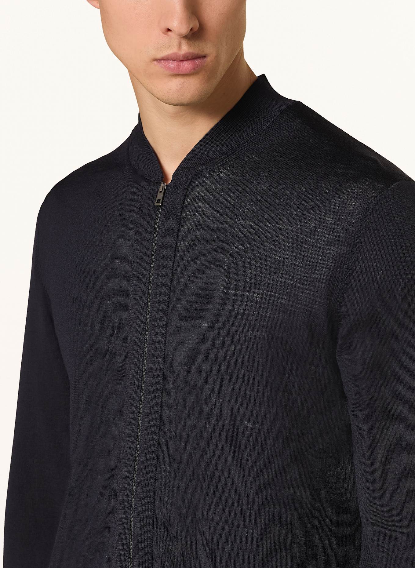 MAERZ MUENCHEN Strickjacke: DUNKELBLAU