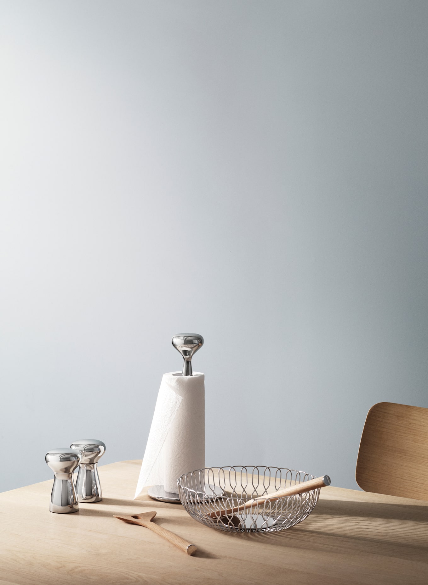 GEORG JENSEN Küchenrollenhalter ALREDO: SILBER