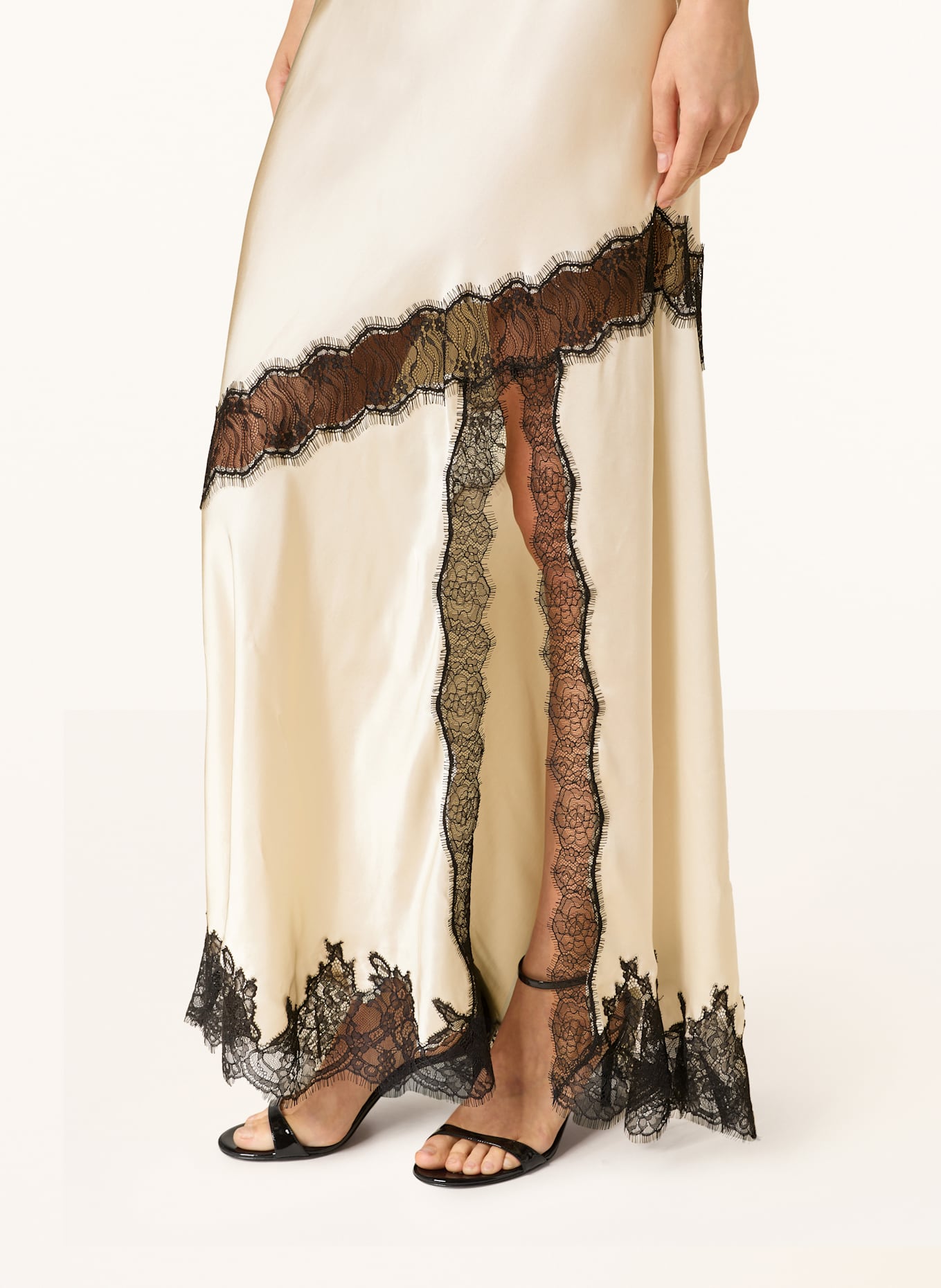 Herskind Satinkleid NELLY mit Spitze: ECRU / SCHWARZ