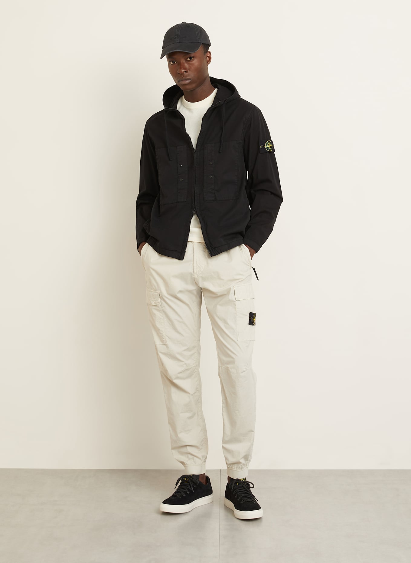 STONE ISLAND Jacke: SCHWARZ