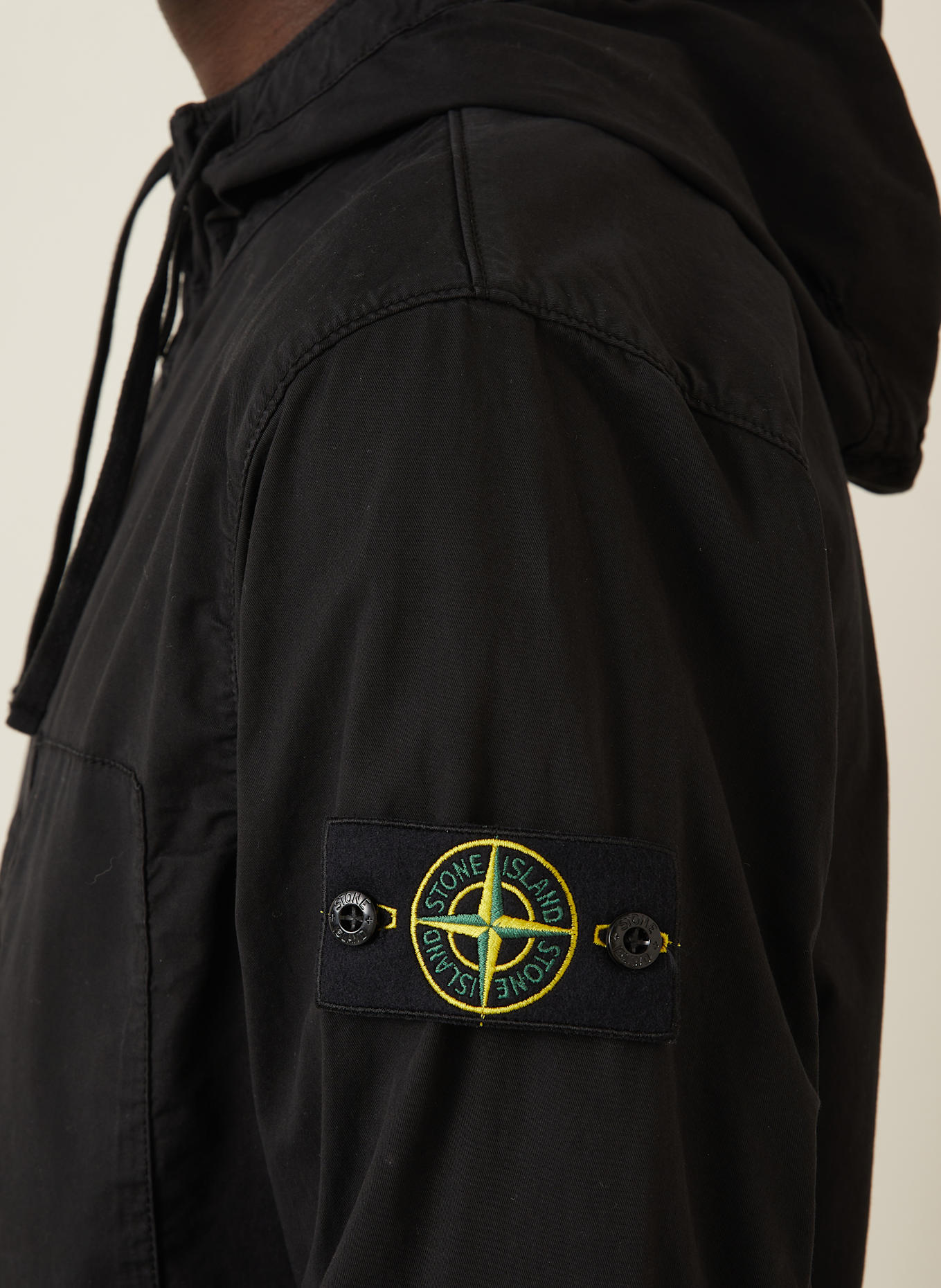STONE ISLAND Jacke: SCHWARZ