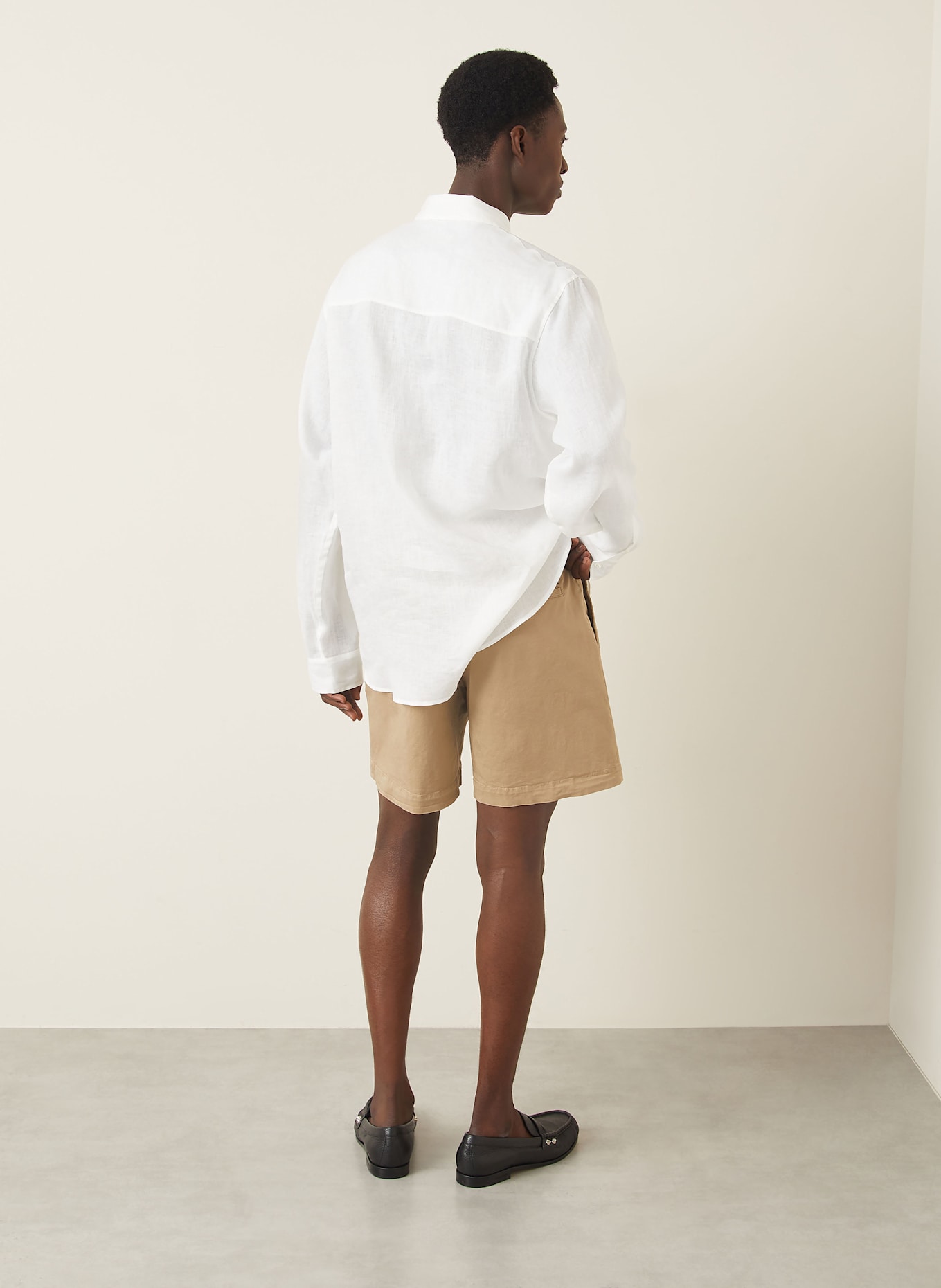 DSQUARED2 Shorts: BEIGE