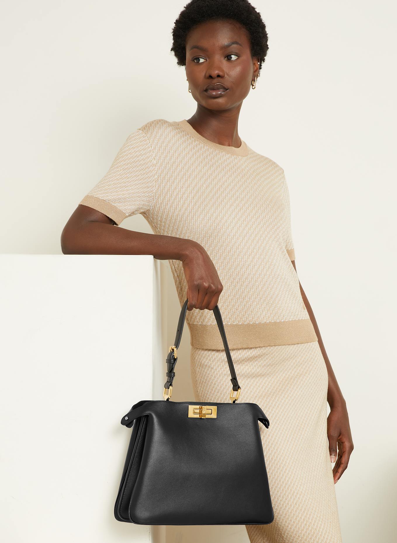 FENDI Handtasche PEEKABOO: SCHWARZ