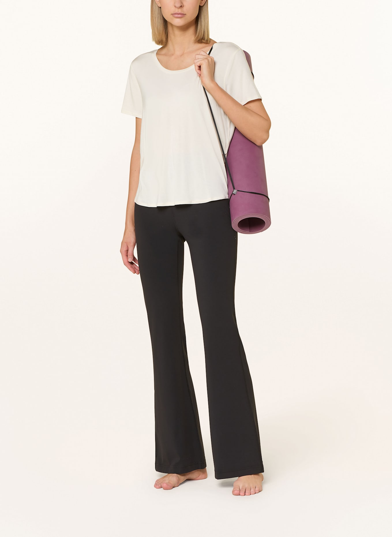 lululemon T-shirt: ECRU