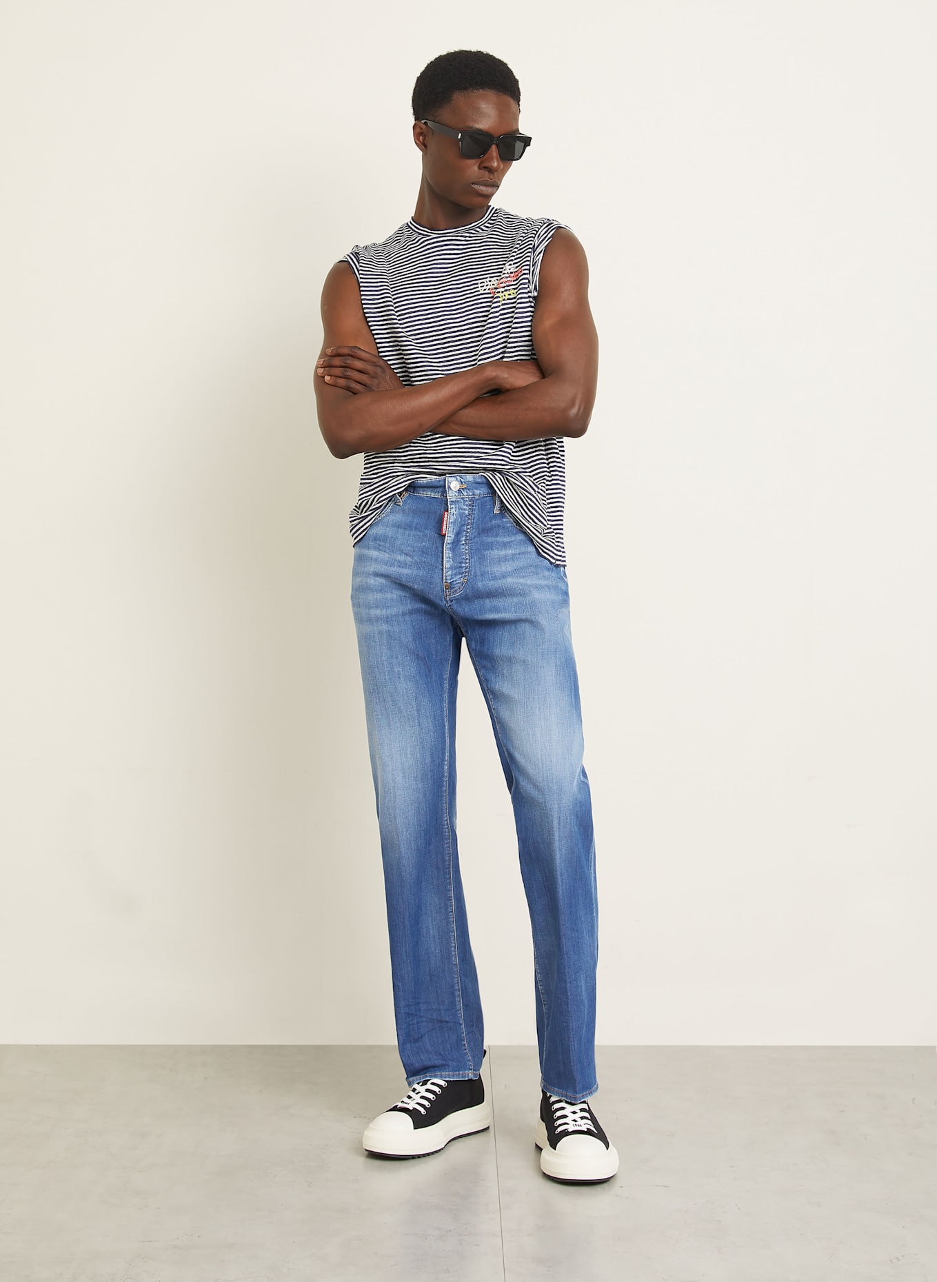 DSQUARED2 Jeans 642 Straight Fit: 470 NAVY BLUE
