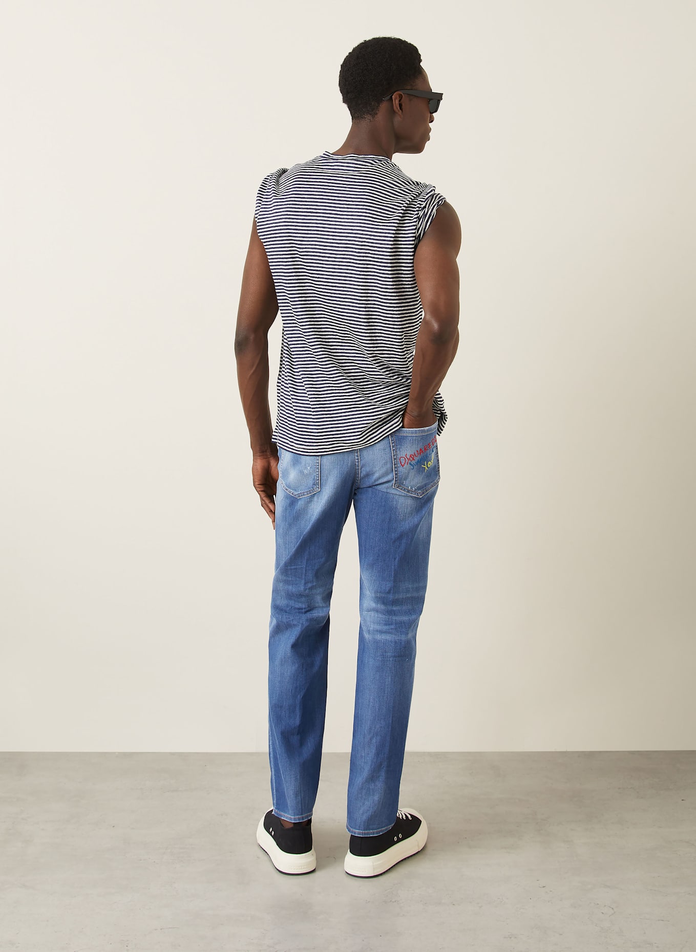 DSQUARED2 Jeans 642 Straight Fit: 470 NAVY BLUE