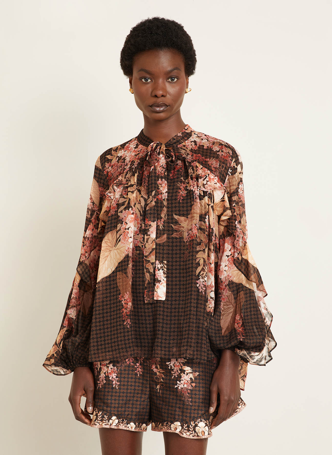 ZIMMERMANN Blouse à col bateau et volants: MARRON / NOIR / ROSE