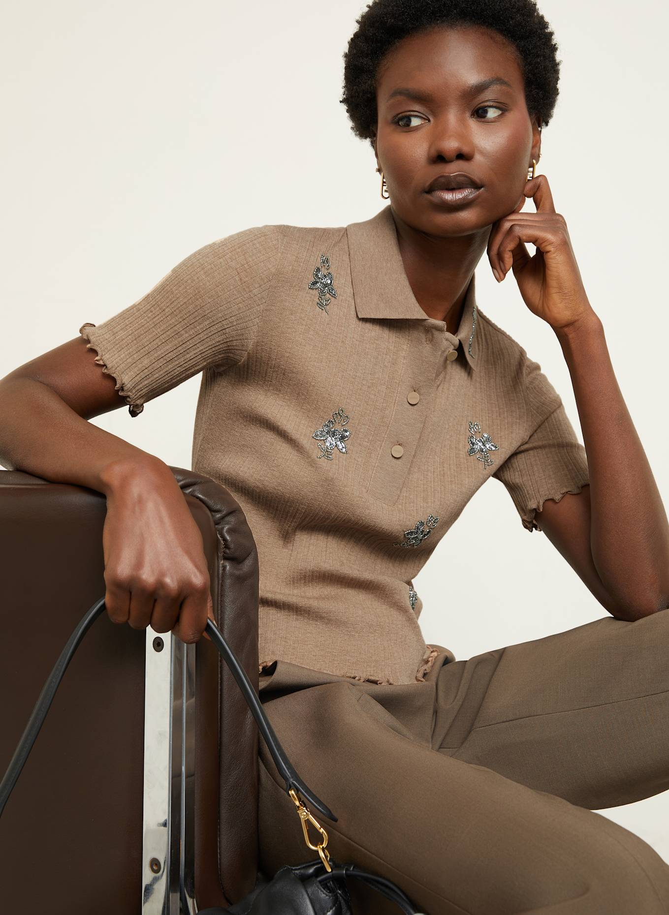 FENDI Knitted polo shirt with decorative gems: LIGHT BROWN / SILVER