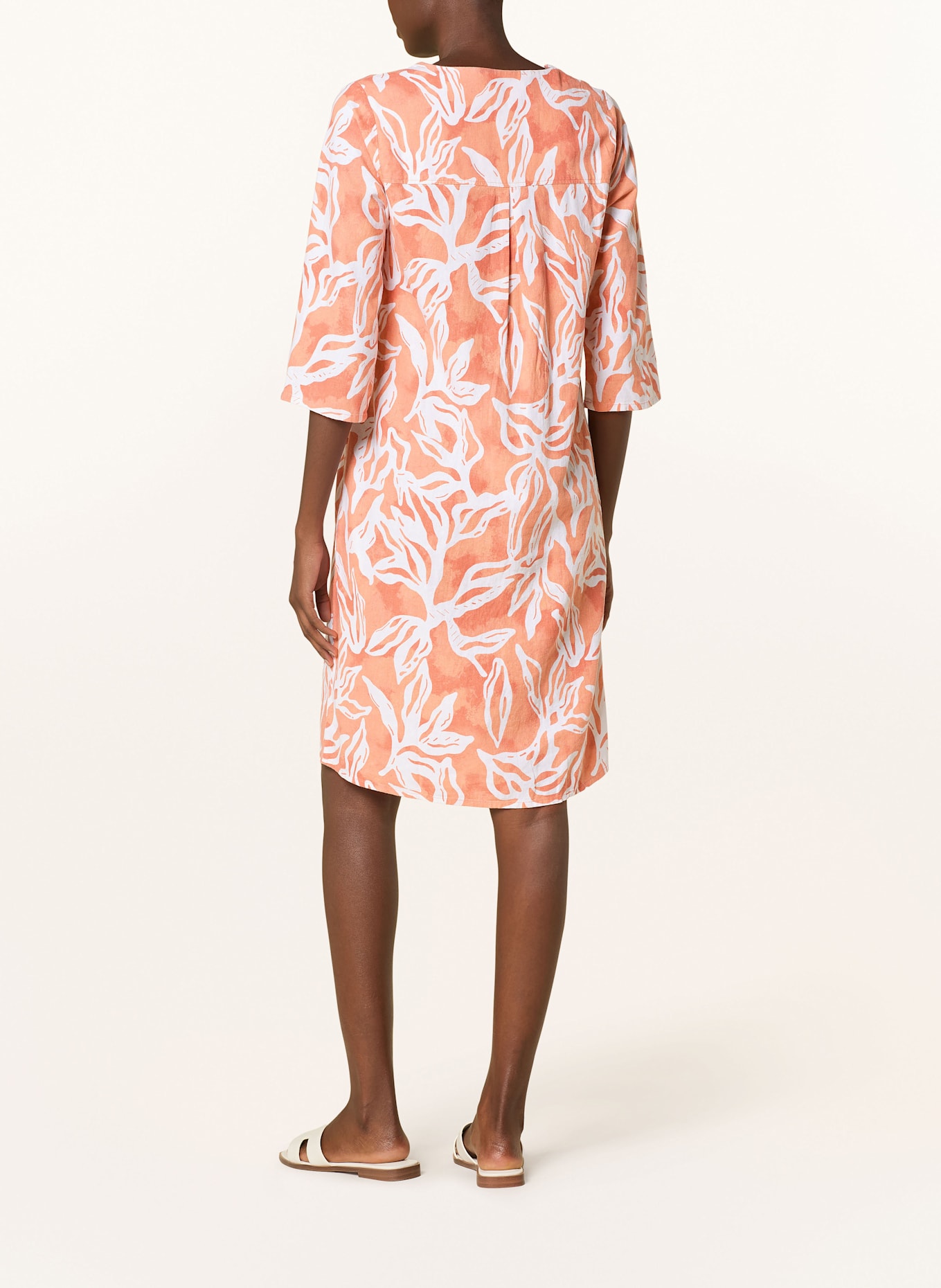 CARTOON Leinenkleid mit 3/4-Arm: LACHS / ECRU