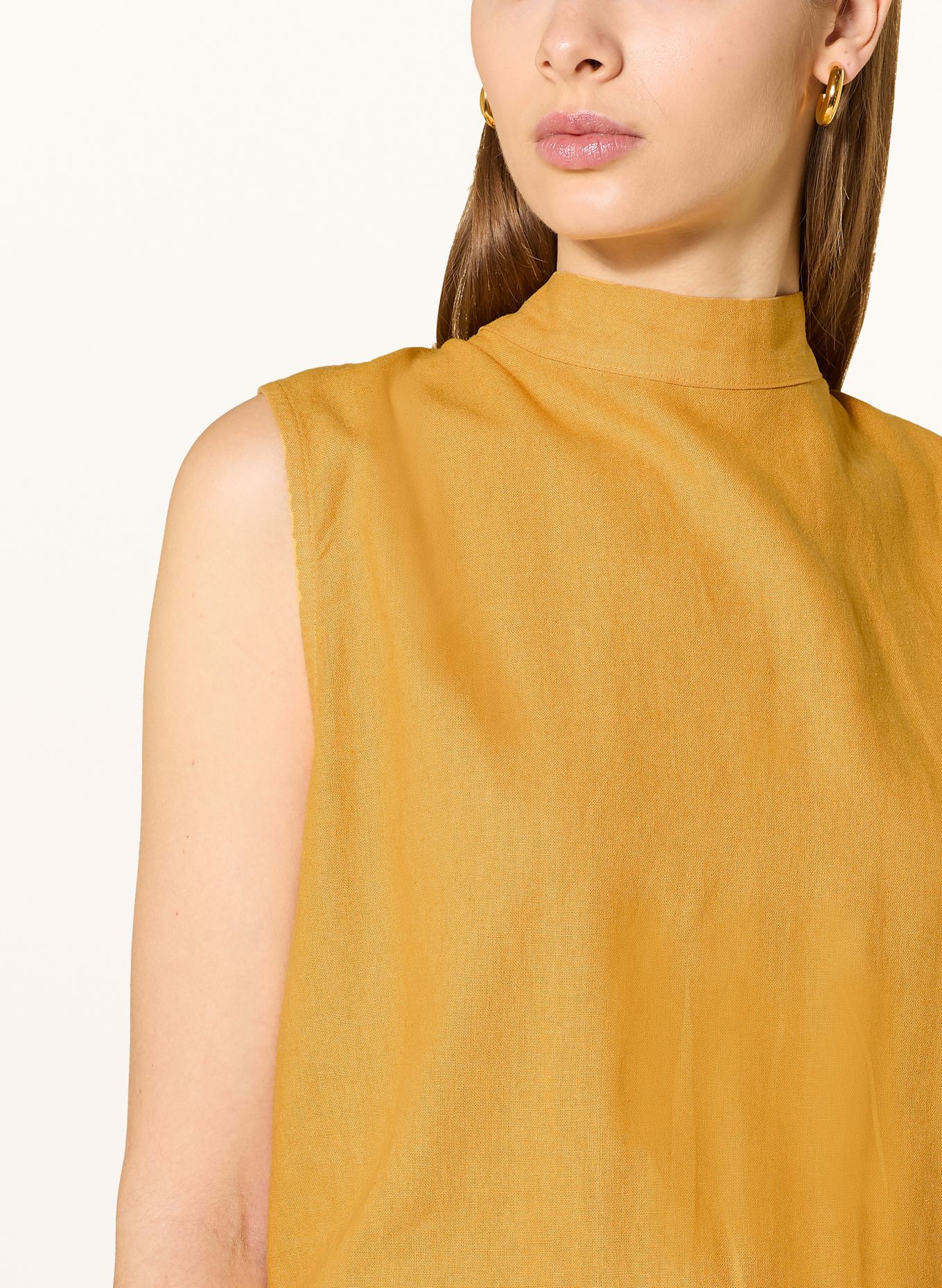 CARTOON Overal se lnem: TMAVĚ ŽLUTÁ