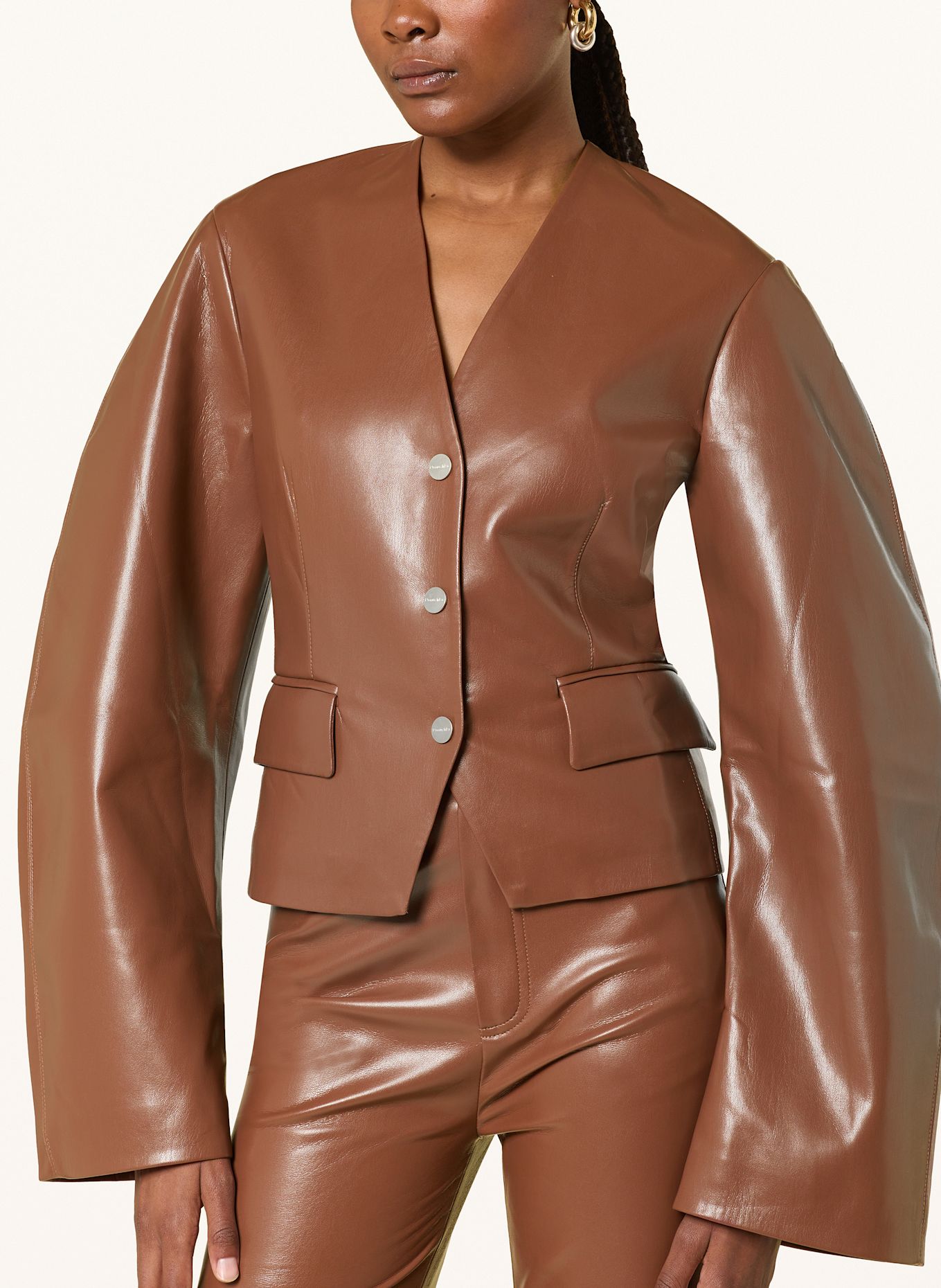 Nanushka Blazer KIYO in Lederoptik: BRAUN