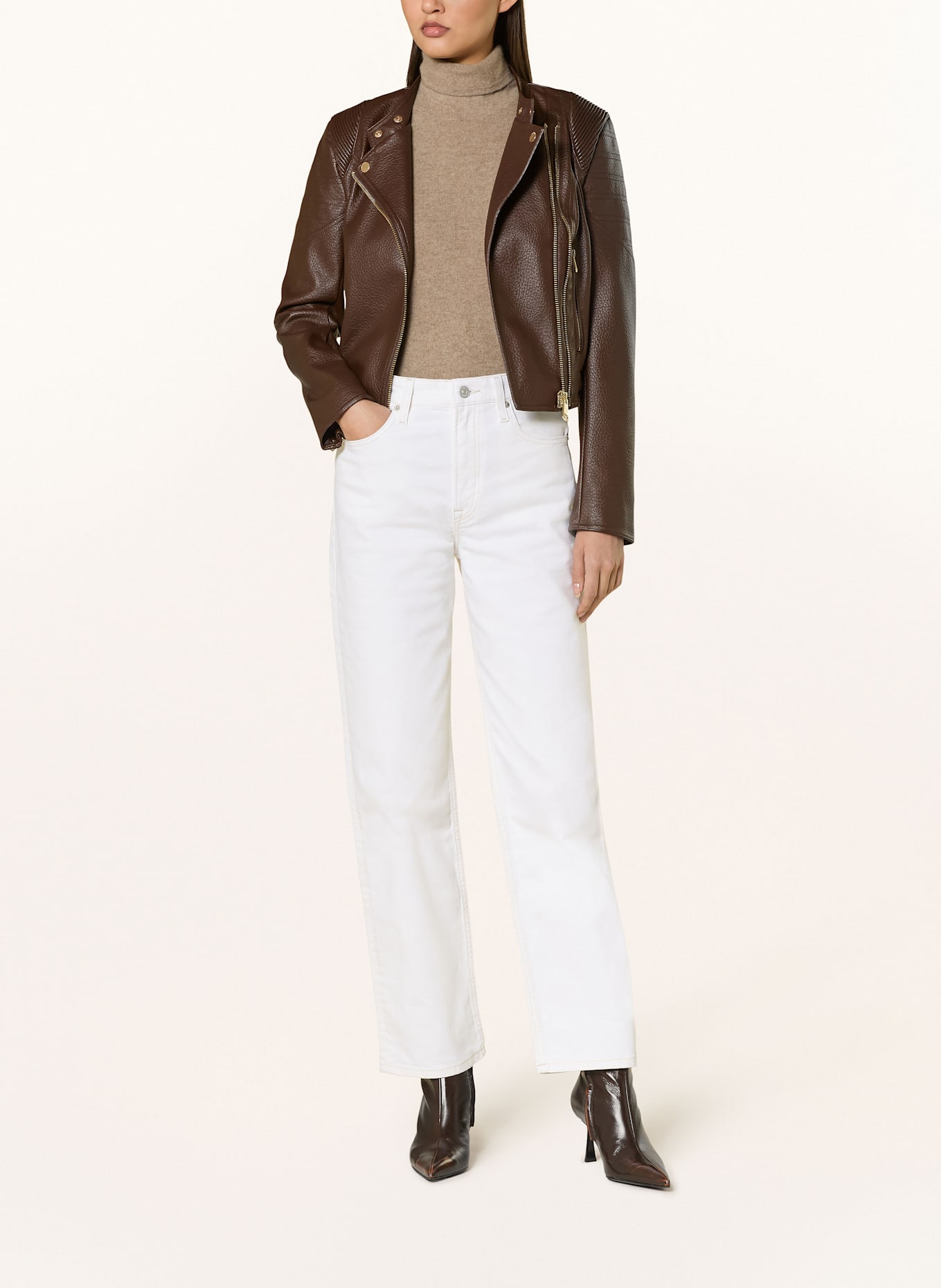 GUESS Jacke JEANNINE in Lederoptik: DUNKELBRAUN