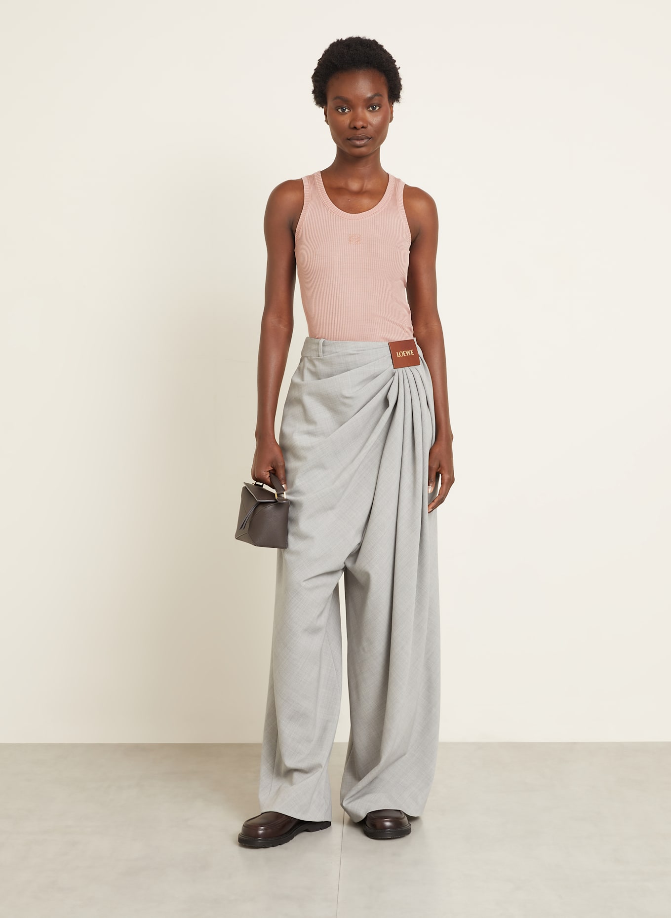 LOEWE Seiden-Tanktop ANAGRAM: ROSÉ