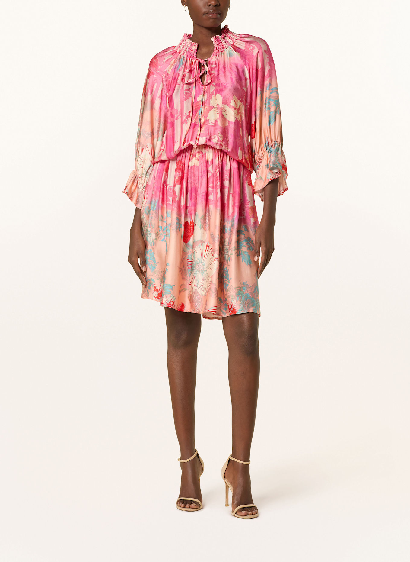 miss goodlife Satinkleid: PINK / CREME