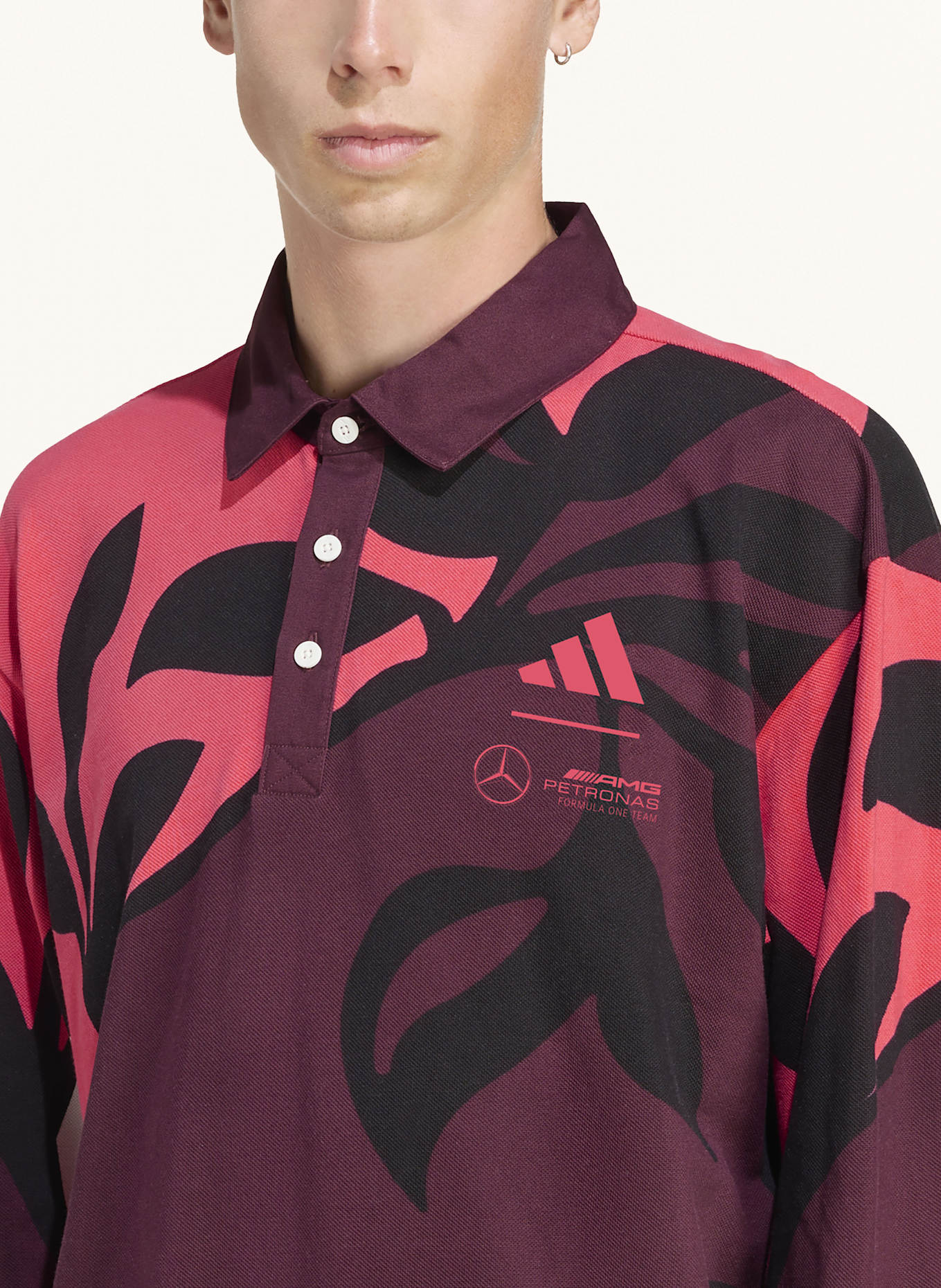 adidas Poloshirt MERCEDES - AMG PETRONAS FORMULA ONE TEAM SUMMER: DUNKELROT/ LACHS/ SCHWARZ