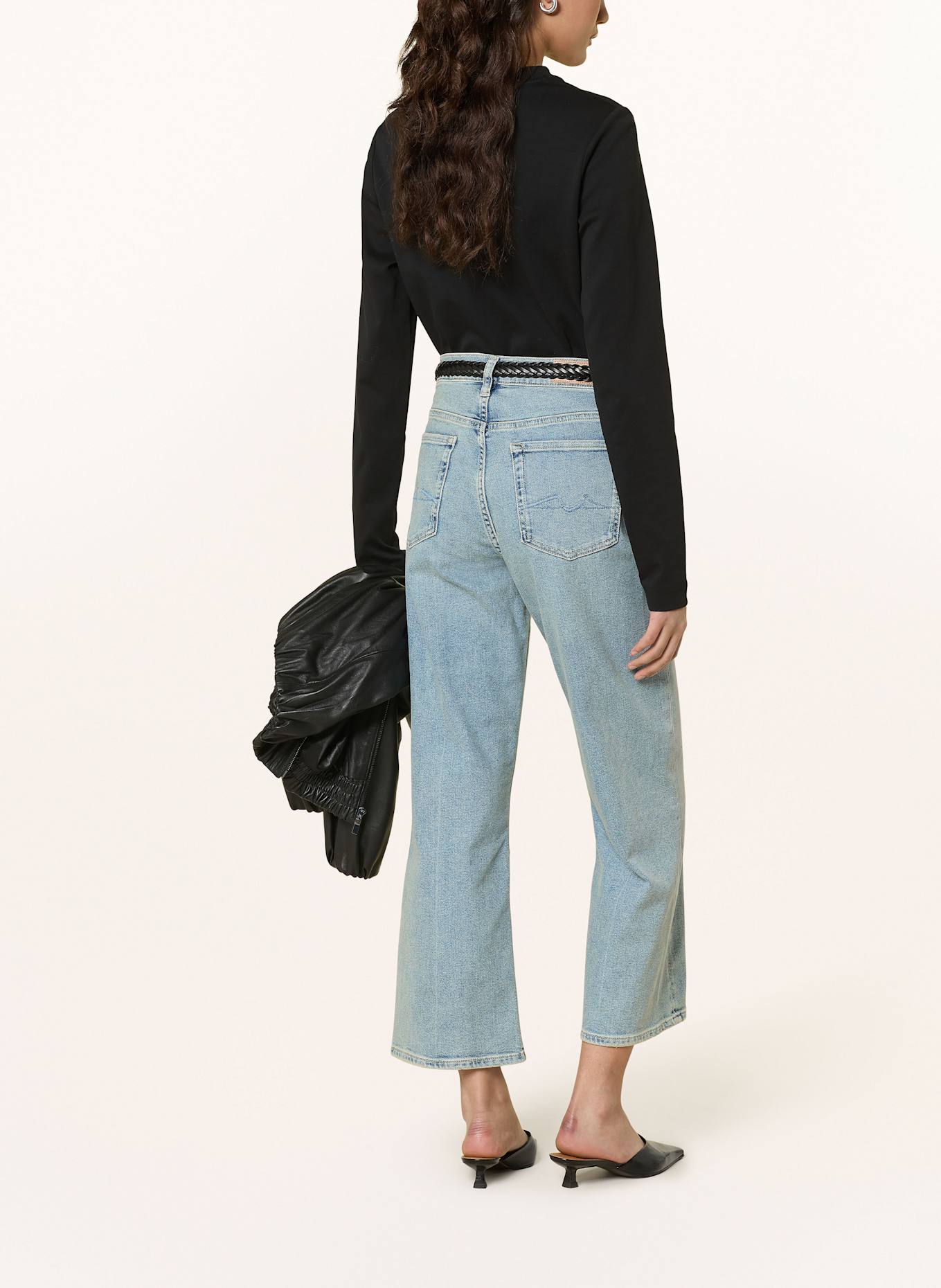 7 for all mankind Straight Jeans CROPPED ALEXA: MT2 Must