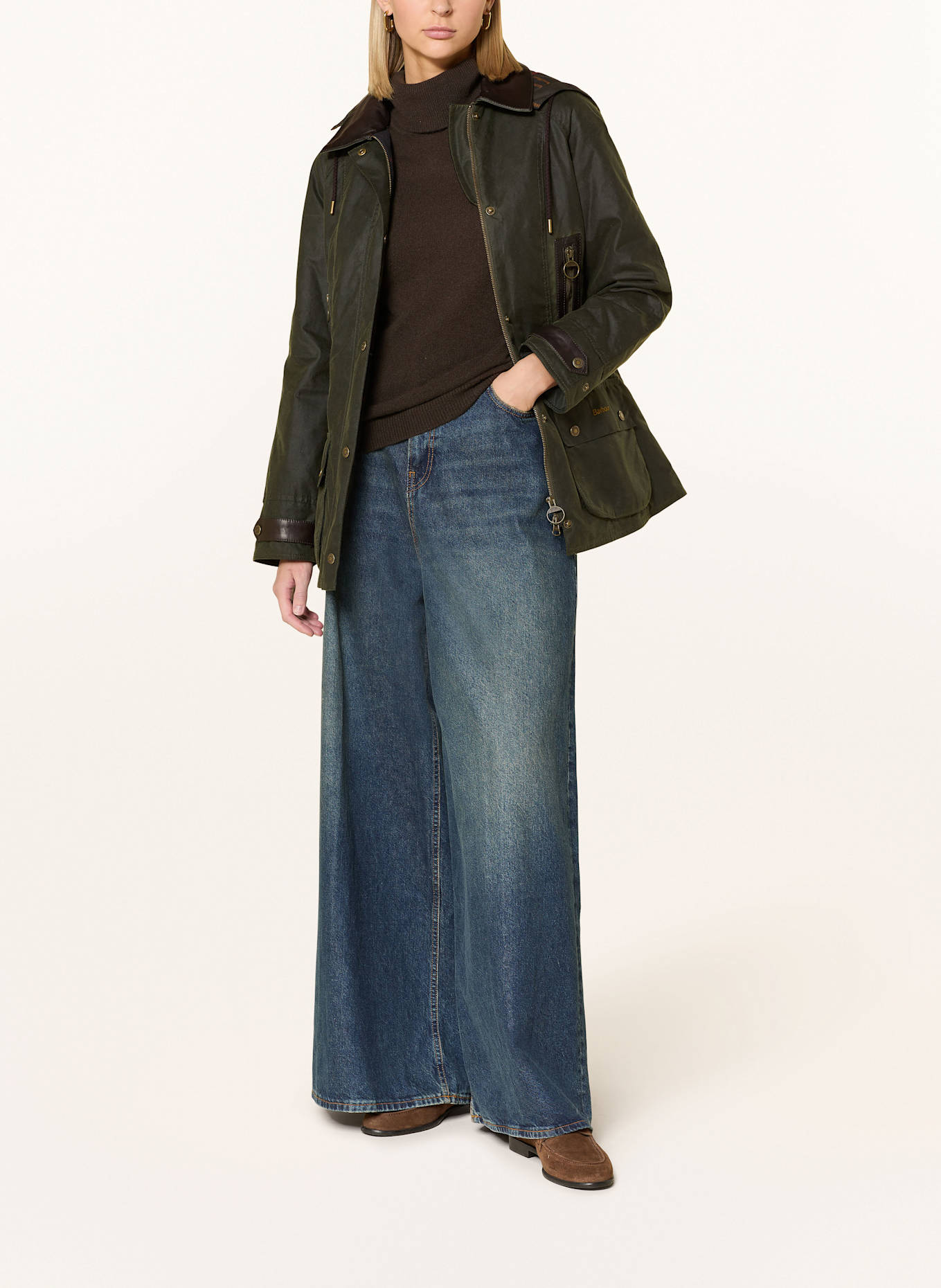 Barbour IVY field jacket with detachable hood: DARK GREEN