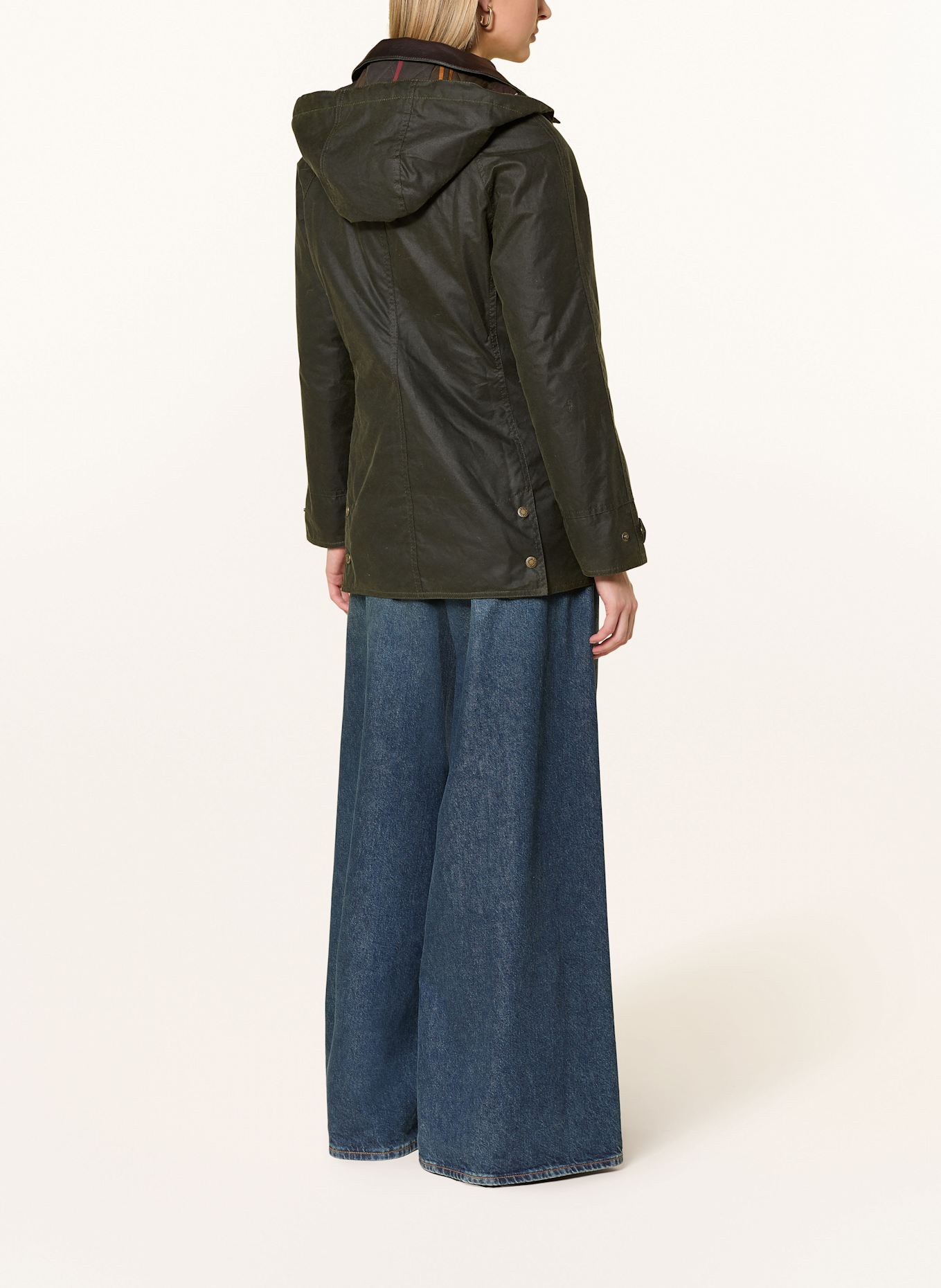 Barbour IVY field jacket with detachable hood: DARK GREEN