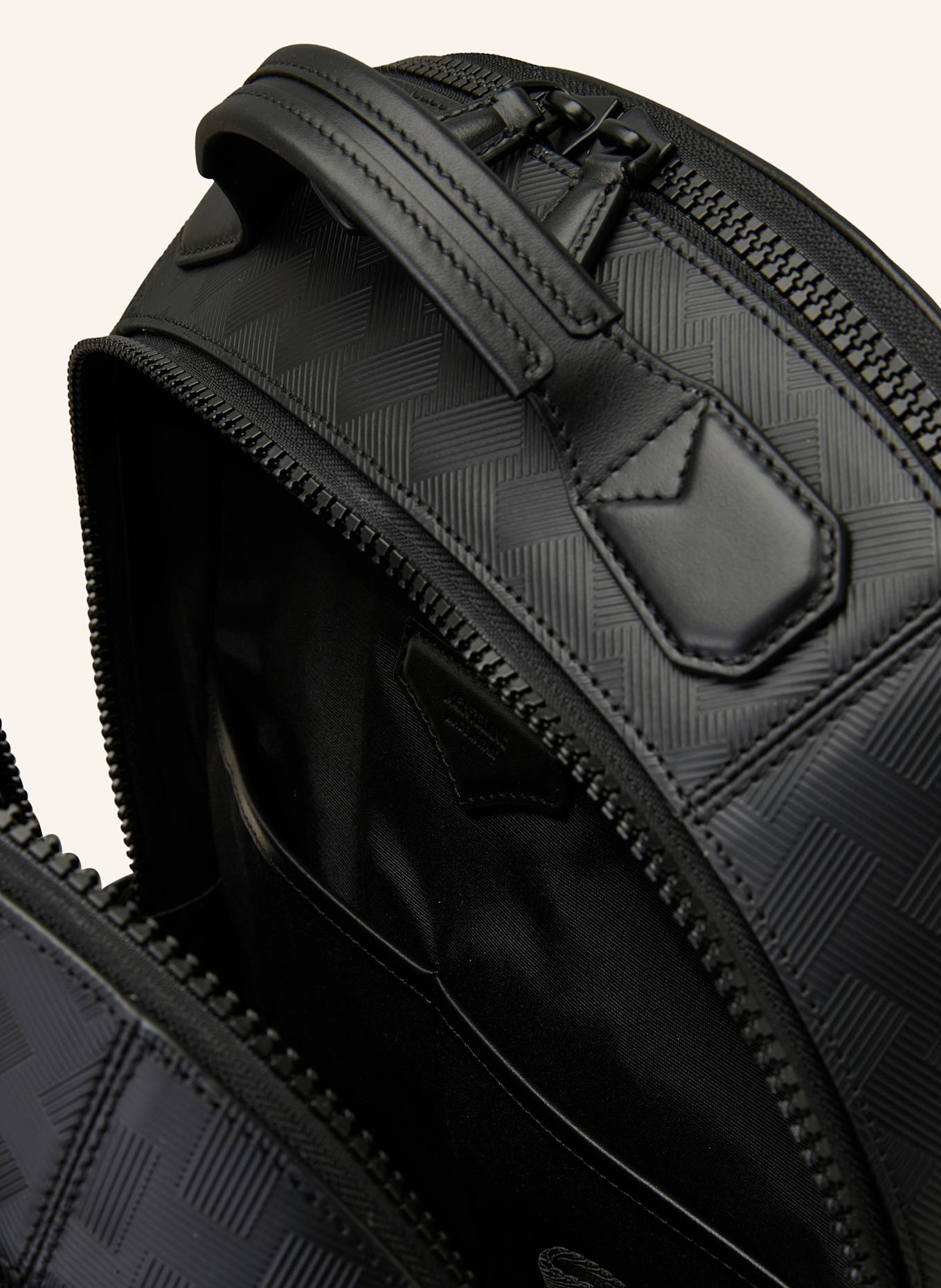 MONTBLANC Rucksack EXTREME 3.0 mit Laptop-Fach: SCHWARZ