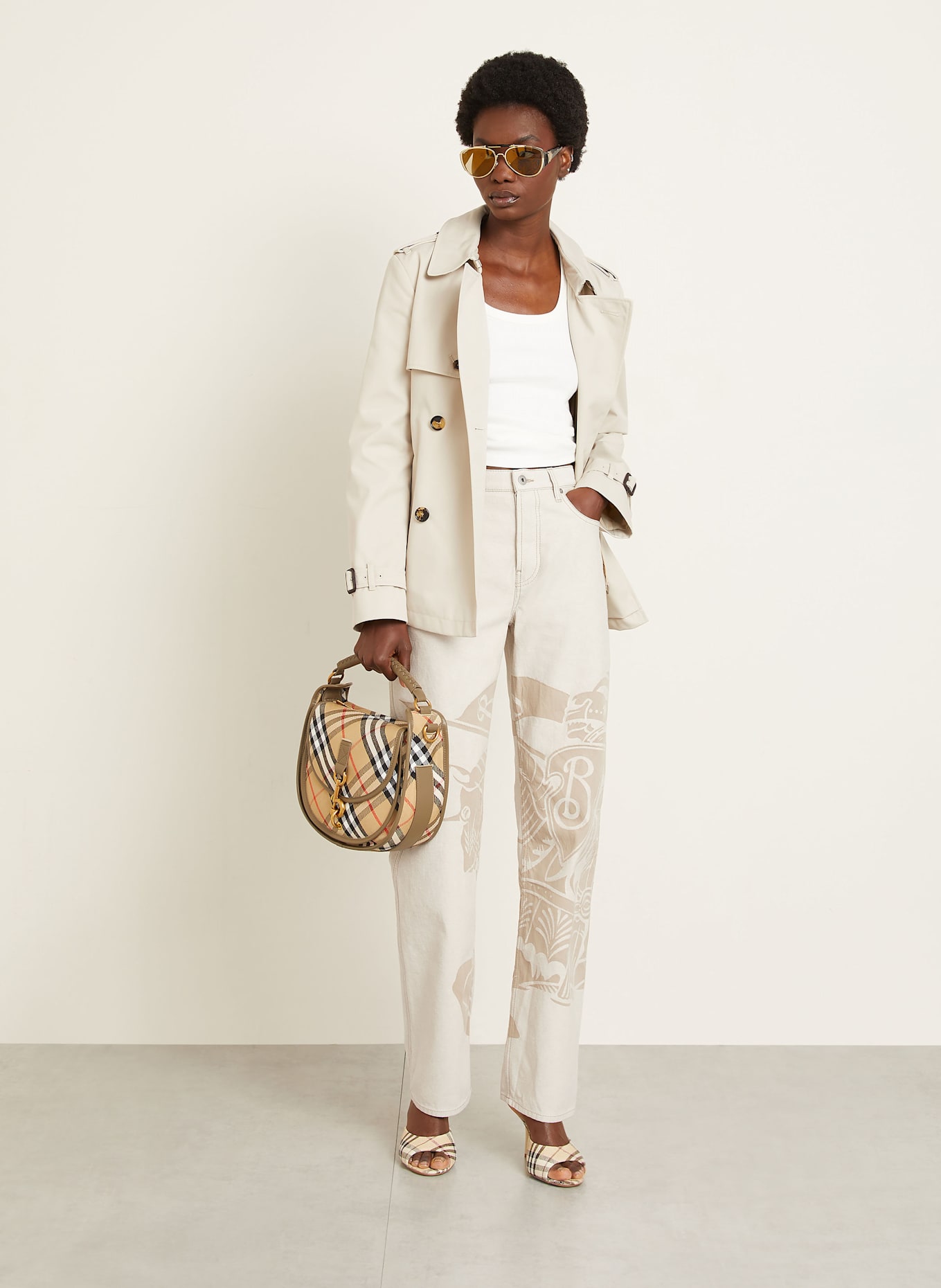 BURBERRY Straight jeans: C2524 RUBBLE