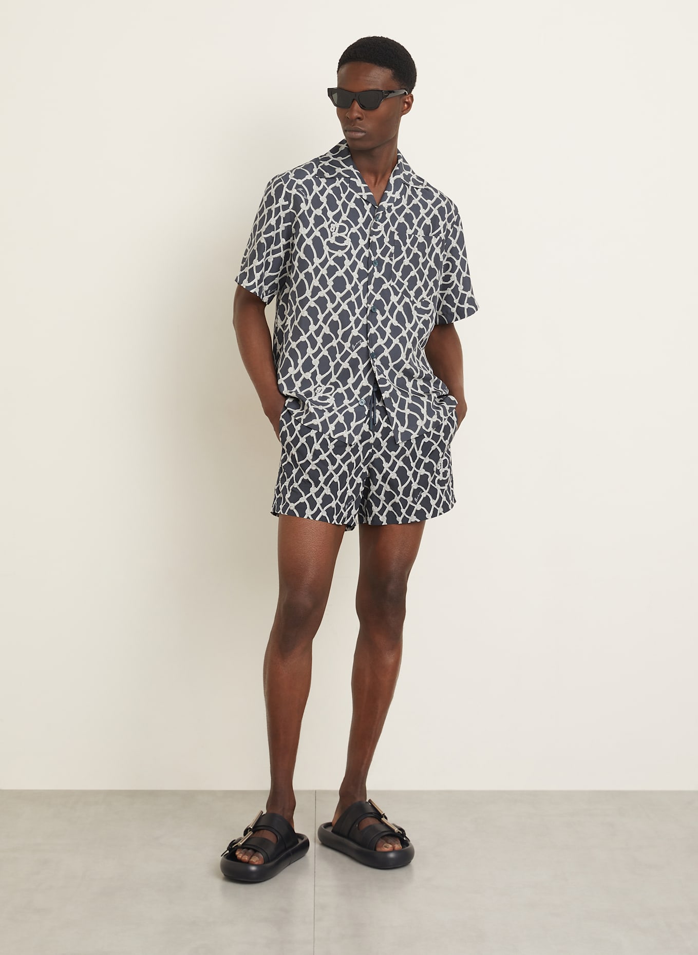 BURBERRY Koszula z klapami comfort fit z jedwabiu: GRANATOWY/ BIAŁY/ SZARY