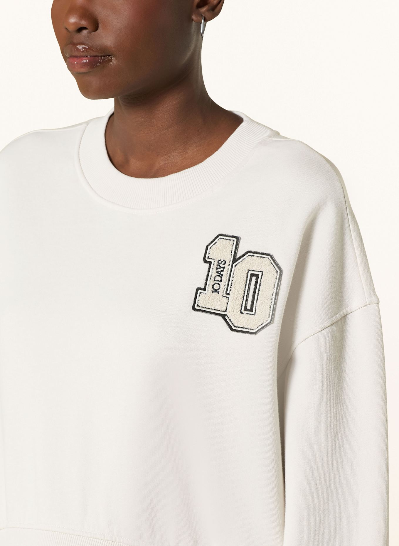 10DAYS Cropped-Sweatshirt: ECRU