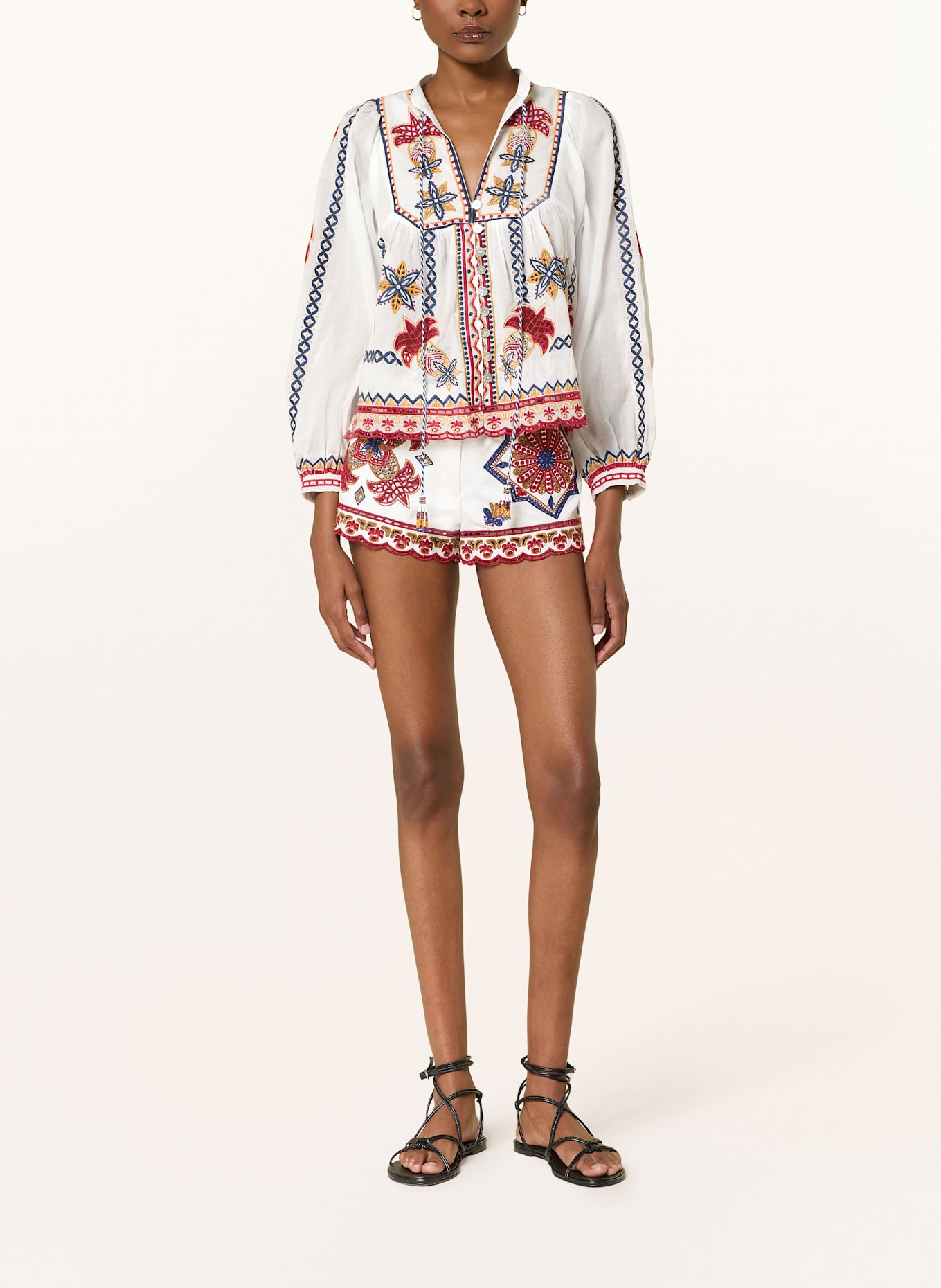 FARM RIO Shorts: WEISS / ROT / COGNAC