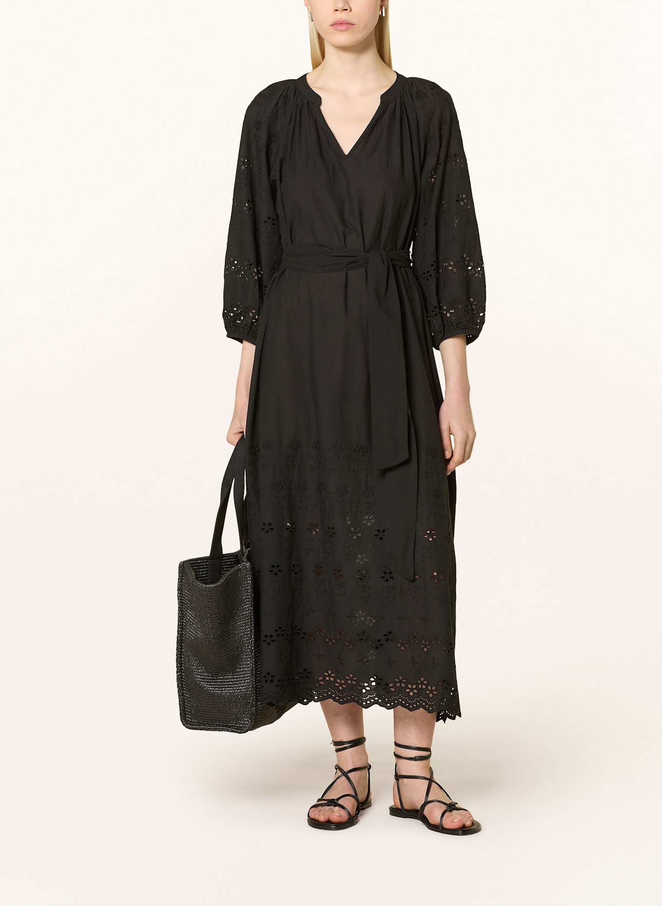 NEO NOIR Kleid COLETTE mit Lochspitze: SCHWARZ