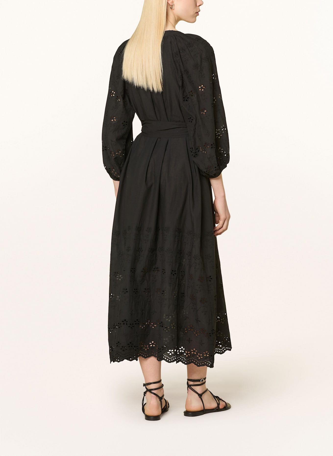 NEO NOIR Kleid COLETTE mit Lochspitze: SCHWARZ