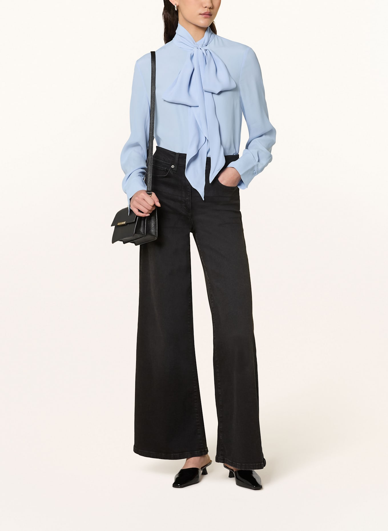 TED BAKER Schluppenbluse ZAKIIA mit Seide: HELLBLAU