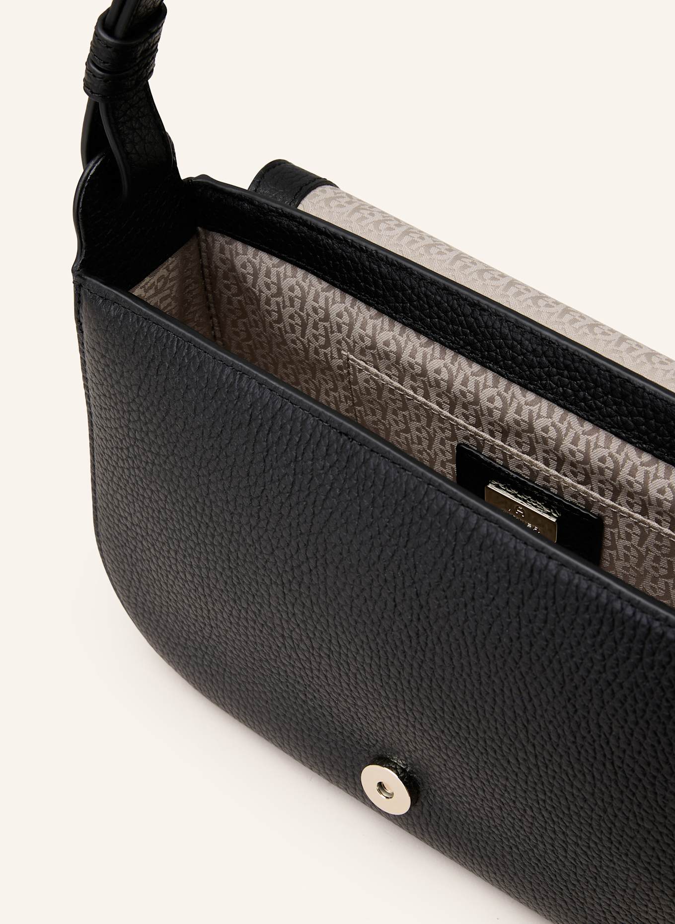 AIGNER Umhängetasche PURA: SCHWARZ