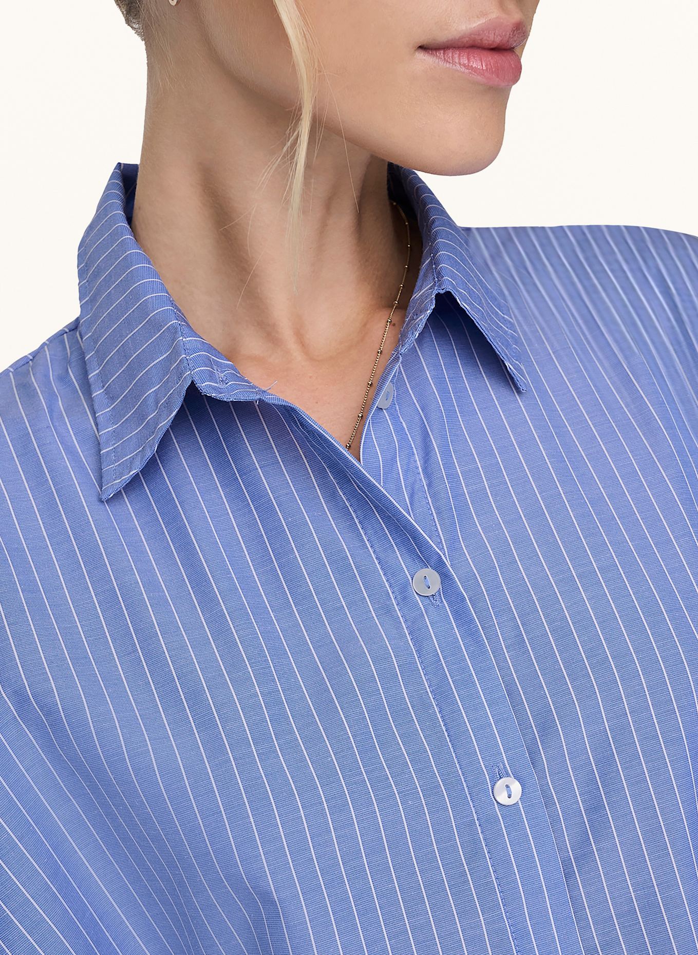 ONLY Hemdbluse: BLAU / WEISS