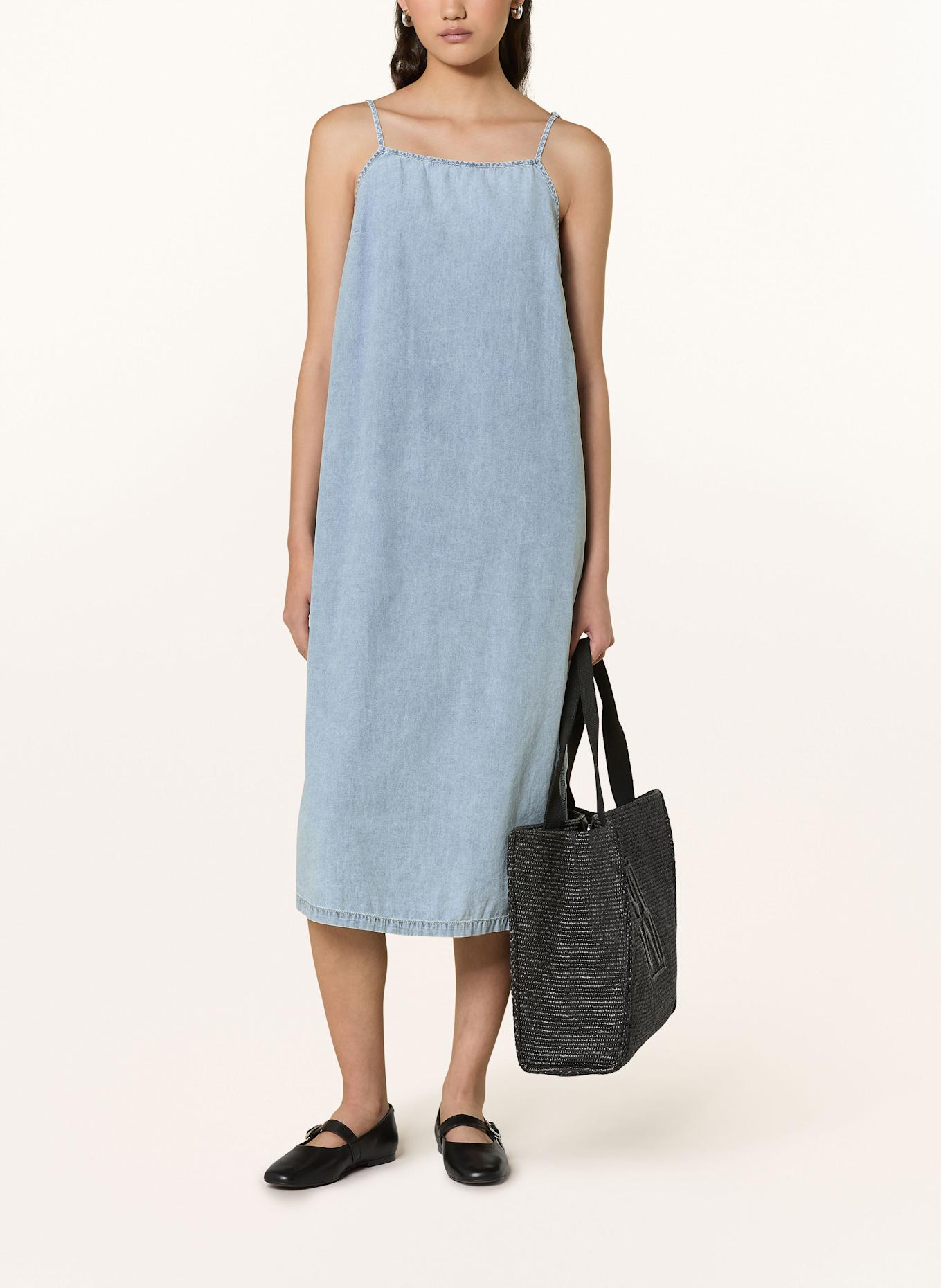 American Vintage Džínové šaty PAYBOU: BLUE SNOW BLUE SNOW