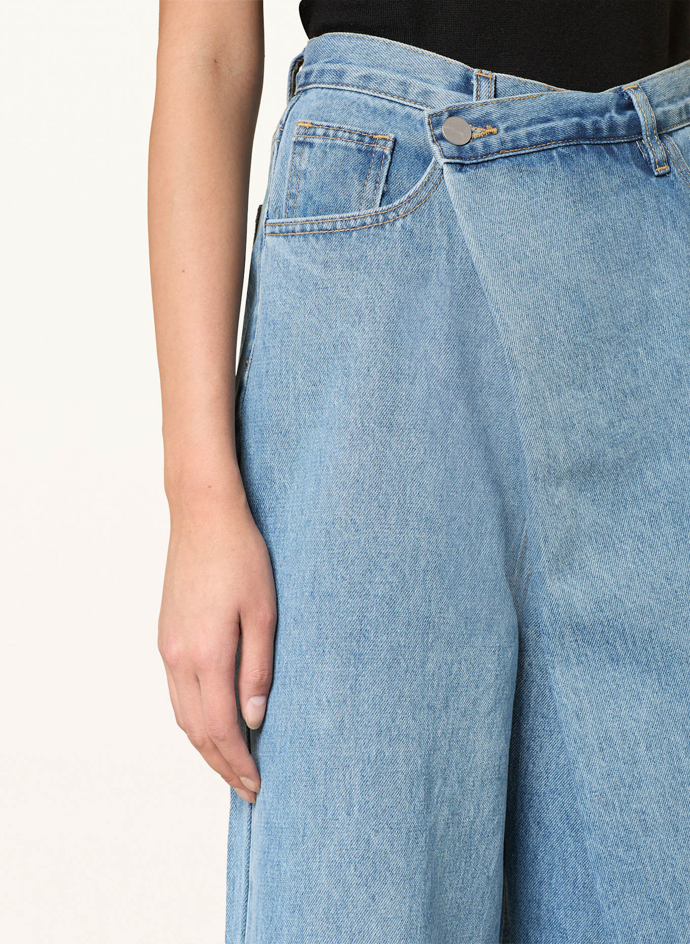 ELEH Jeans in Wickeloptik: BLU