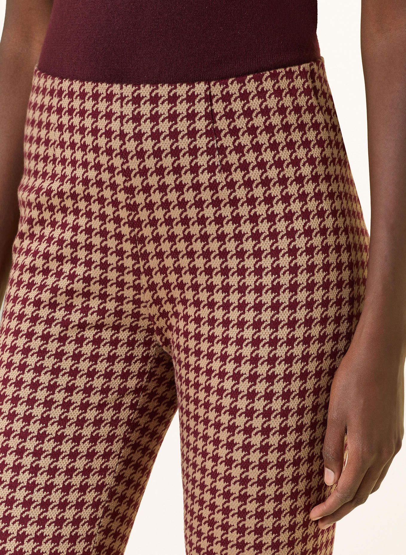 SEDUCTIVE Hose CINDESSA: DUNKELROT / CAMEL