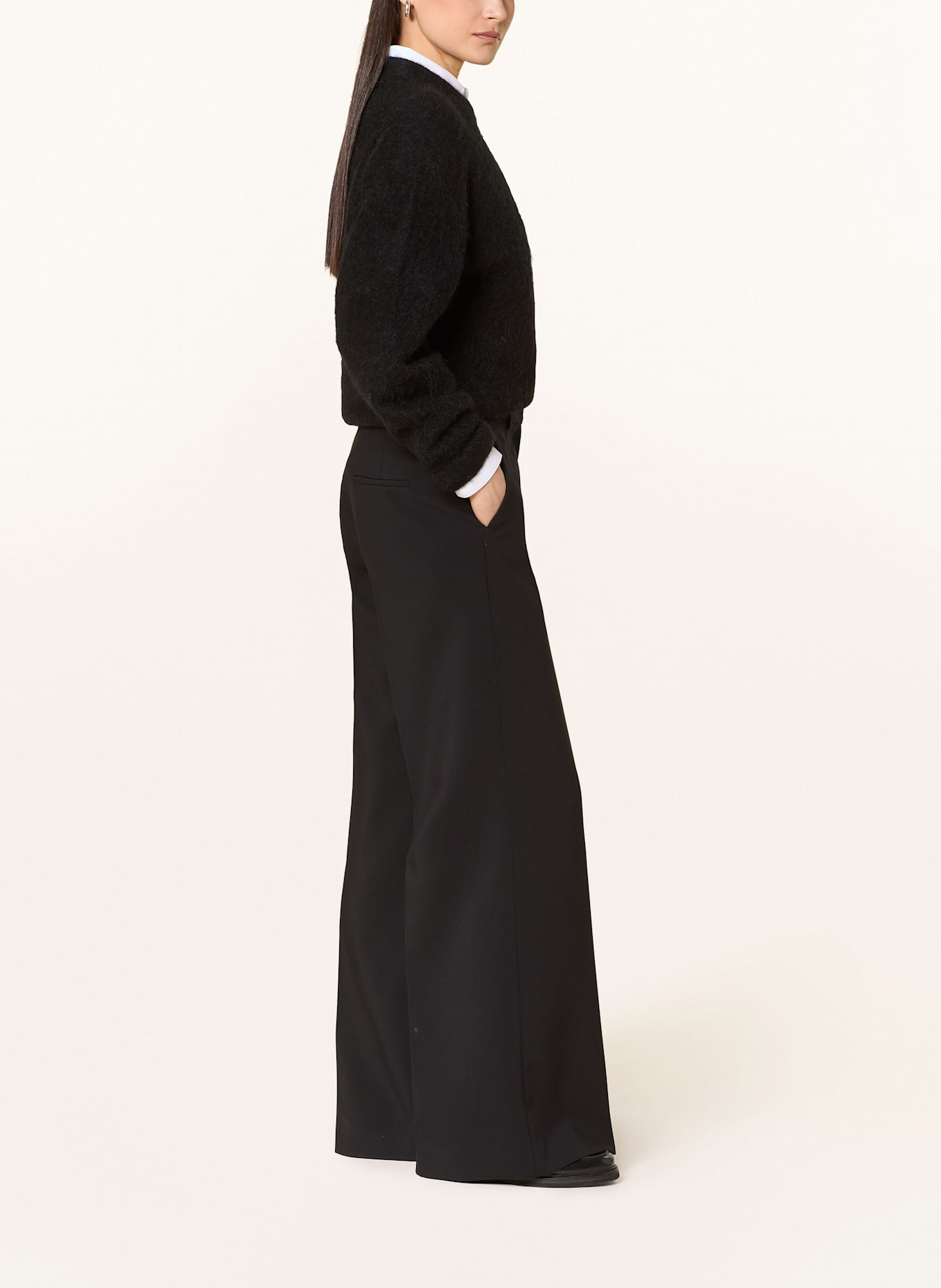 SEDUCTIVE SHILOH wide leg trousers: BLACK