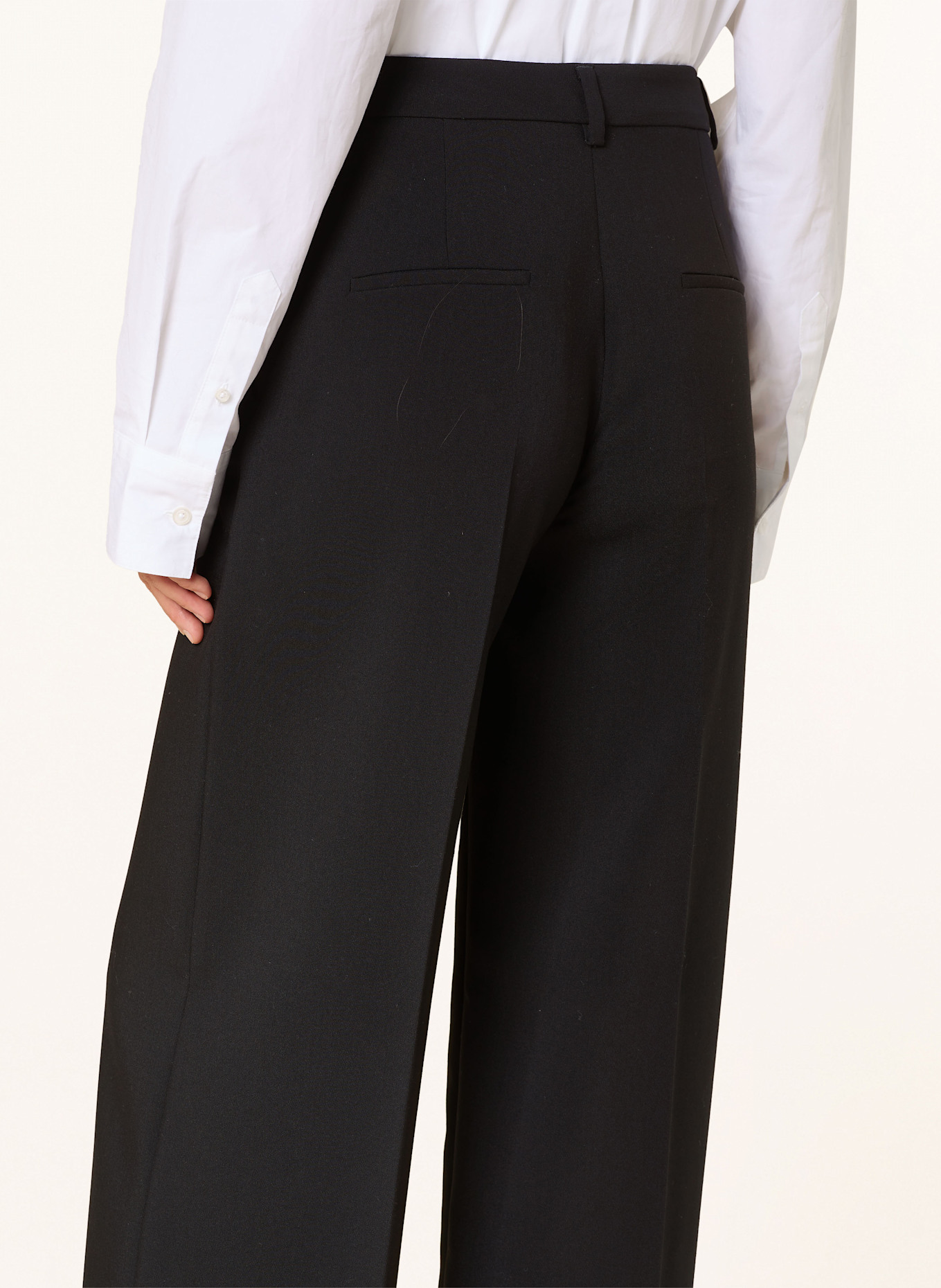 SEDUCTIVE SHILOH wide leg trousers: BLACK