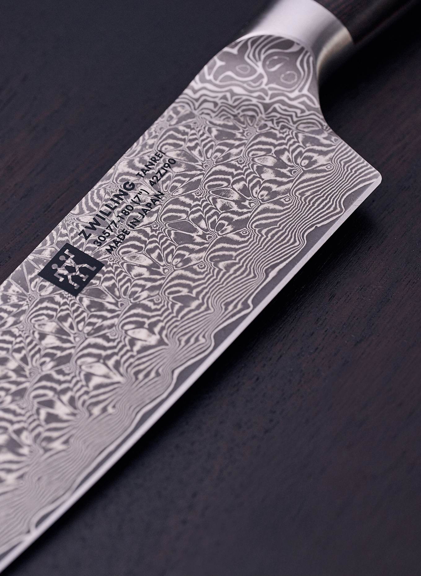 ZWILLING Nóż Santoku TANREI: CIEMNOBRĄZOWY/ SREBRNY