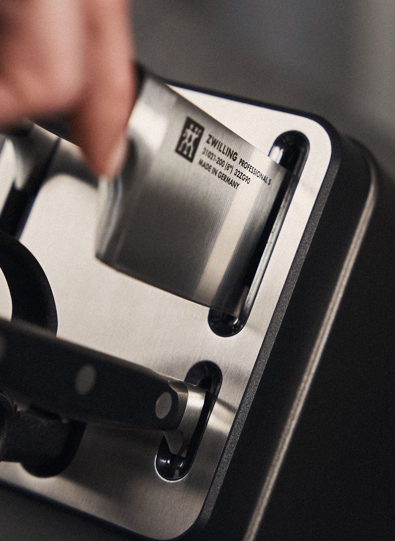 ZWILLING 7-tlg. Messerblock PROFESSIONAL S: SCHWARZ / SILBER