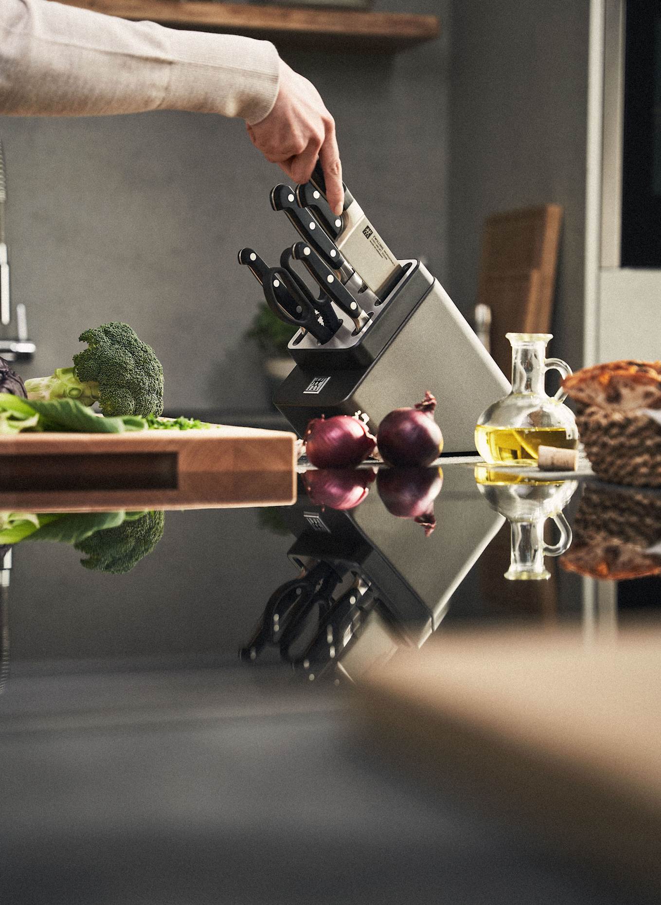 ZWILLING 7-tlg. Messerblock PROFESSIONAL S: SCHWARZ / SILBER