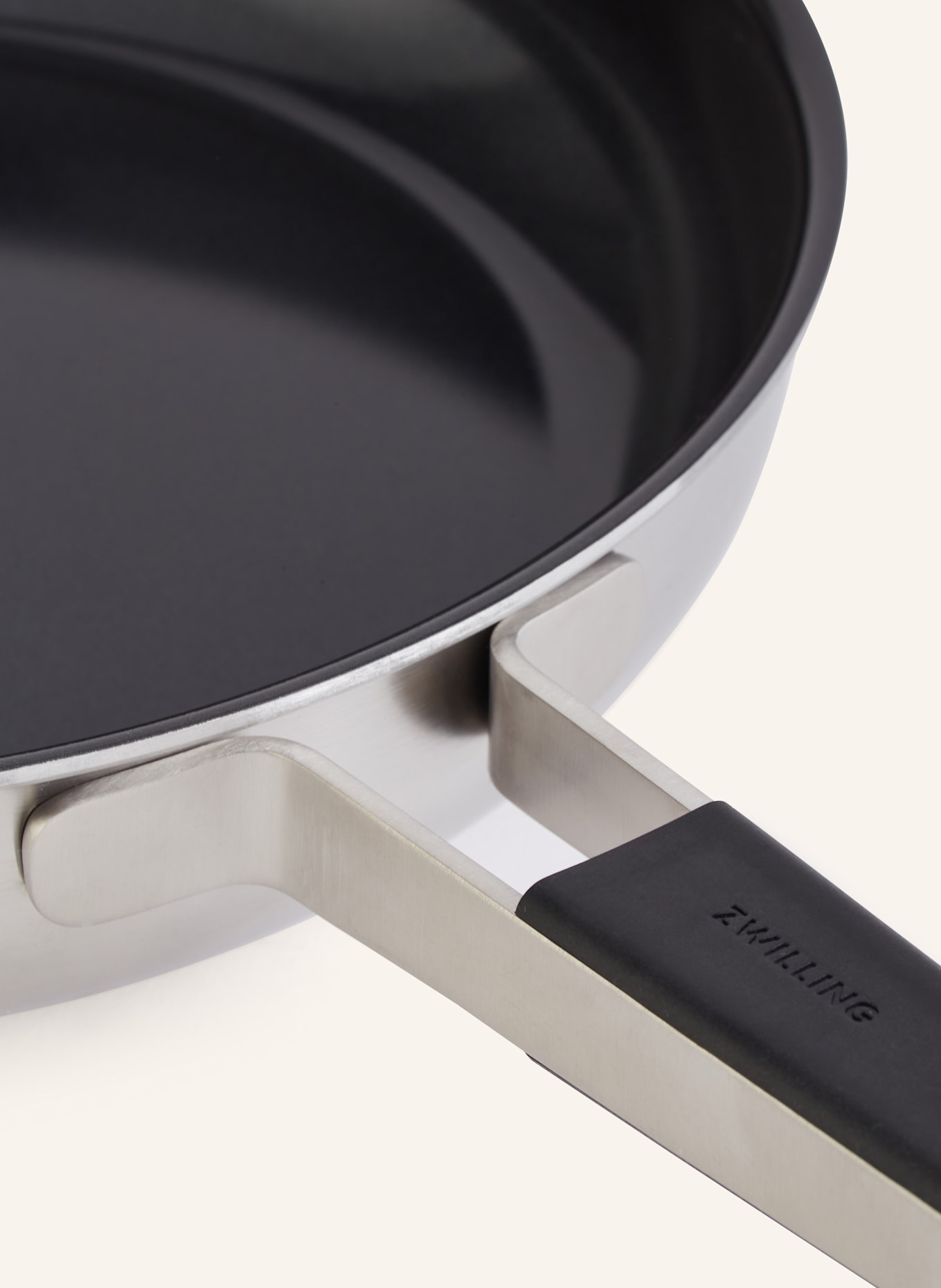 ZWILLING Patelnia PURE: SREBRNY / CZARNY